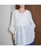 【レプシィム ローリーズファーム/LEPSIM LOWRYS FARM】の着回し5分袖ブラウス《2点セット》 人気、トレンドファッション・服の通販 founy(ファニー) ファッション Fashion レディースファッション Fashion for Women トップス・カットソー Cut & Sew Tops シャツ・ブラウス・オフィスカジュアル Elegant Blouses & Button-Ups おすすめ Recommended / Our Picks シルバー Silver, Metallic Silver デニム Denim, Jeans Material フロント Front, Front Design 定番 Standard, Basic Item 春 Spring 長袖 Long Sleeve, Full Sleeve thumbnail オフホワイト05|ID: prp329100004943115 ipo3291000000037103184