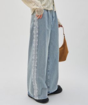 【ディスコート/Discoat】の【umm.】サイドレースデニムワイドパンツ《サイズ展開あり》 人気、トレンドファッション・服の通販 founy(ファニー) ファッション Fashion レディースファッション Fashion for Women パンツ Pants & Trousers おすすめ Recommended / Our Picks コンパクト Compact, Small Size シンプル Simple, Minimal デニム Denim, Jeans Material トレンド Trend, Trending Now パッチ Patch, Appliqué レース Lace, Lace Fabric ワイド Wide, Wide Fit 夏 Summer 定番 Standard, Basic Item 春 Spring S/S・春夏 SS, Spring/Summer, Warm Season |ID:prp329100004943125