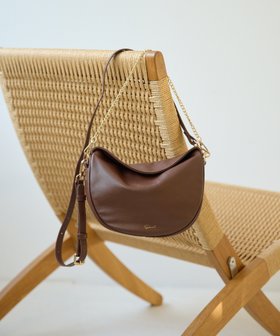 【ジェミール/gemeil】の2WAYハーフムーンチェーンバッグ(PT-362) 人気、トレンドファッション・服の通販 founy(ファニー) ファッション Fashion レディースファッション Fashion for Women アクセサリー Fashion Accessories コンパクト Compact, Small Size 傘 Umbrella, Parasol 軽量 Lightweight, Ultra Light ショルダー Shoulder, Shoulder Strap シンプル Simple, Minimal スマート Smart, Elegant 財布 Wallet, Purse チェーン Chain, Chain Strap デニム Denim, Jeans Material ハンカチ Handkerchief, Hanky フィット Fit, Slim Fit フォルム Silhouette, Form フラップ Flap, Flap Pocket ポケット Pocket, Pocket Detail ポーチ Pouch, Small Case エレガント 上品 Elegant 結婚式 Wedding |ID:prp329100004943131