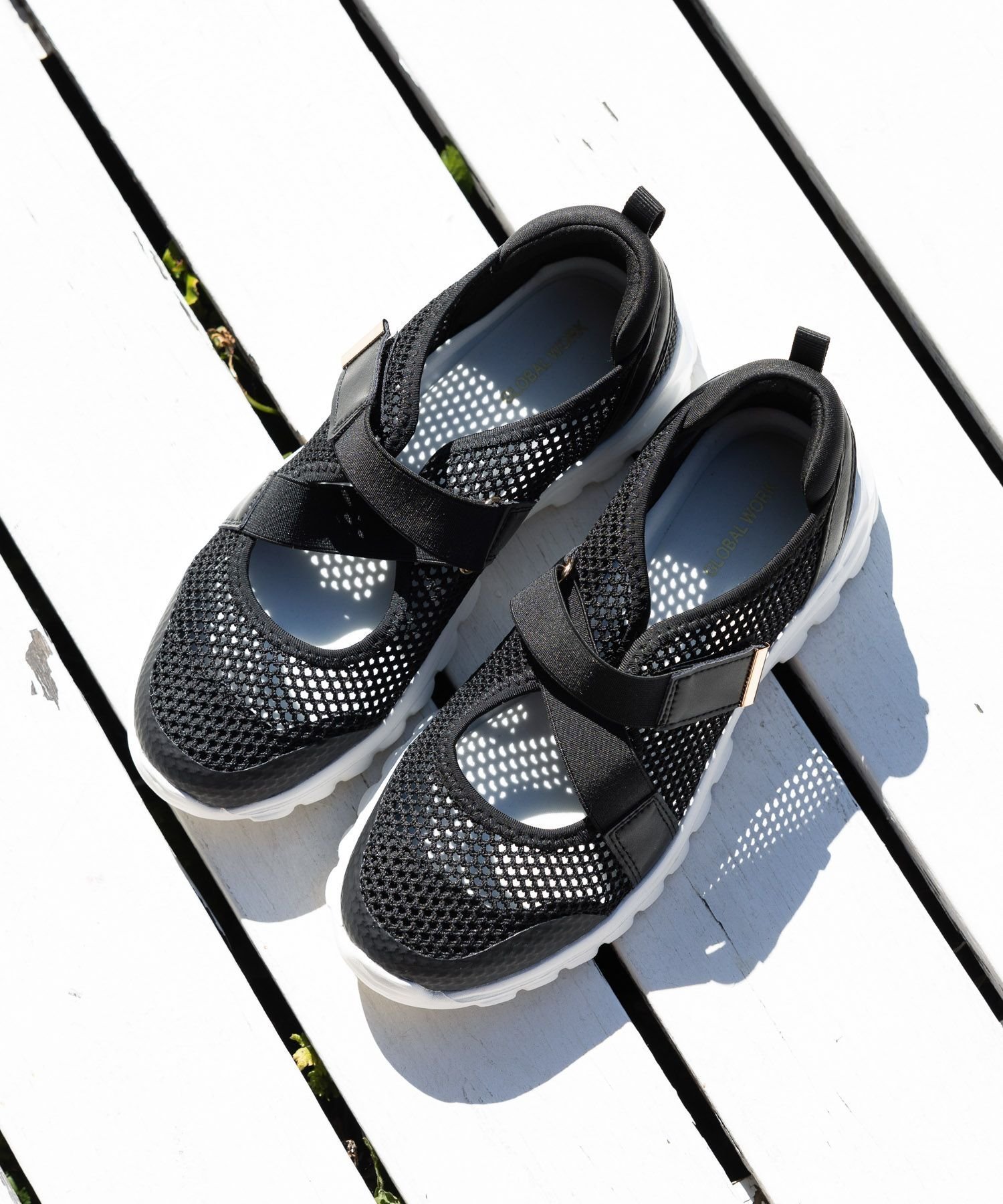 【グローバルワーク/GLOBAL WORK】のエアかるクッションベルトスニーカー/102313 インテリア・キッズ・メンズ・レディースファッション・服の通販 founy(ファニー) 　ファッション　Fashion　レディースファッション　Fashion for Women　ベルト&ウエストマーク　Belts & Waist Accessories　クッション　Cushion, Throw Pillow　サンダル　Sandals, Summer Shoes　シアー　Sheer, See-Through　スニーカー　Sneakers, Trainers　メッシュ　Mesh, Net Fabric　抗菌　Antibacterial, Bacteria-Resistant　ブラックメッシュ11|ID: prp329100004943134 ipo3291000000037103563