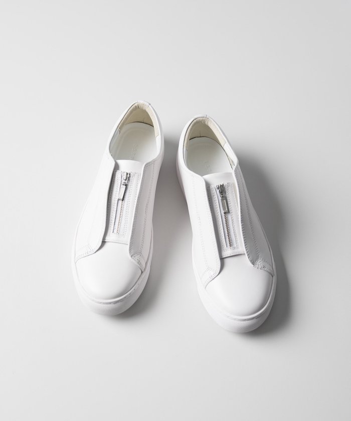 【エストネーション/ESTNATION / MEN】のフロントジップレザースニーカー インテリア・キッズ・メンズ・レディースファッション・服の通販 founy(ファニー) https://founy.com/ ファッション Fashion メンズファッション Fashion for Men シューズ・靴 Shoes スニーカー / カジュアルにもスポーティにも Sneakers & Trainers シンプル Simple, Minimal スニーカー Sneakers, Trainers エレガント 上品 Elegant 定番 Standard, Basic Item |ID: prp329100004949794 ipo3291000000037144794