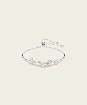 【スワロフスキー/swarovski】の【公式】【スワロフスキー】Constella バングル 大人の最旬トレンドファッション＆コーディネート founy(ファウニー) ファッション Fashion レディースファッション Fashion for Women クリスタル Crystal, Swarovski ジュエリー Jewelry, Accessories スワロフスキー Swarovski, Crystal Accent チェーン Chain, Chain Strap バングル Bangle, Bracelet パール Pearl, Pearl Accent フィット Fit, Slim Fit メタリック Metallic, Shiny Finish |ID:prp329100004949921