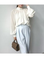 【アニュアンス/anuans】のキュプラコットンボリュームブラウス 人気、トレンドファッション・服の通販 founy(ファニー) ファッション Fashion レディースファッション Fashion for Women トップス・カットソー Cut & Sew Tops シャツ・ブラウス・オフィスカジュアル Elegant Blouses & Button-Ups インナー Innerwear キュプラ Cupro, Eco Fabric クラシック Classic, Timeless Style スタンド Stand Collar, Upright Stand パウダー Powder, Soft Tone フロント Front, Front Design モダン Modern, Contemporary 再入荷 Restock / Back in Stock 日本製 Made In Japan 夏 Summer エレガント 上品 Elegant |ID:prp329100004950318