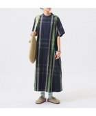 【ビームス ウイメン/BEAMS】のボーイ ビッグ タータン ワンピース 旅行 レジャー 着映え ギフト 母の日 26SS NAVY|ID:prp329100004950530