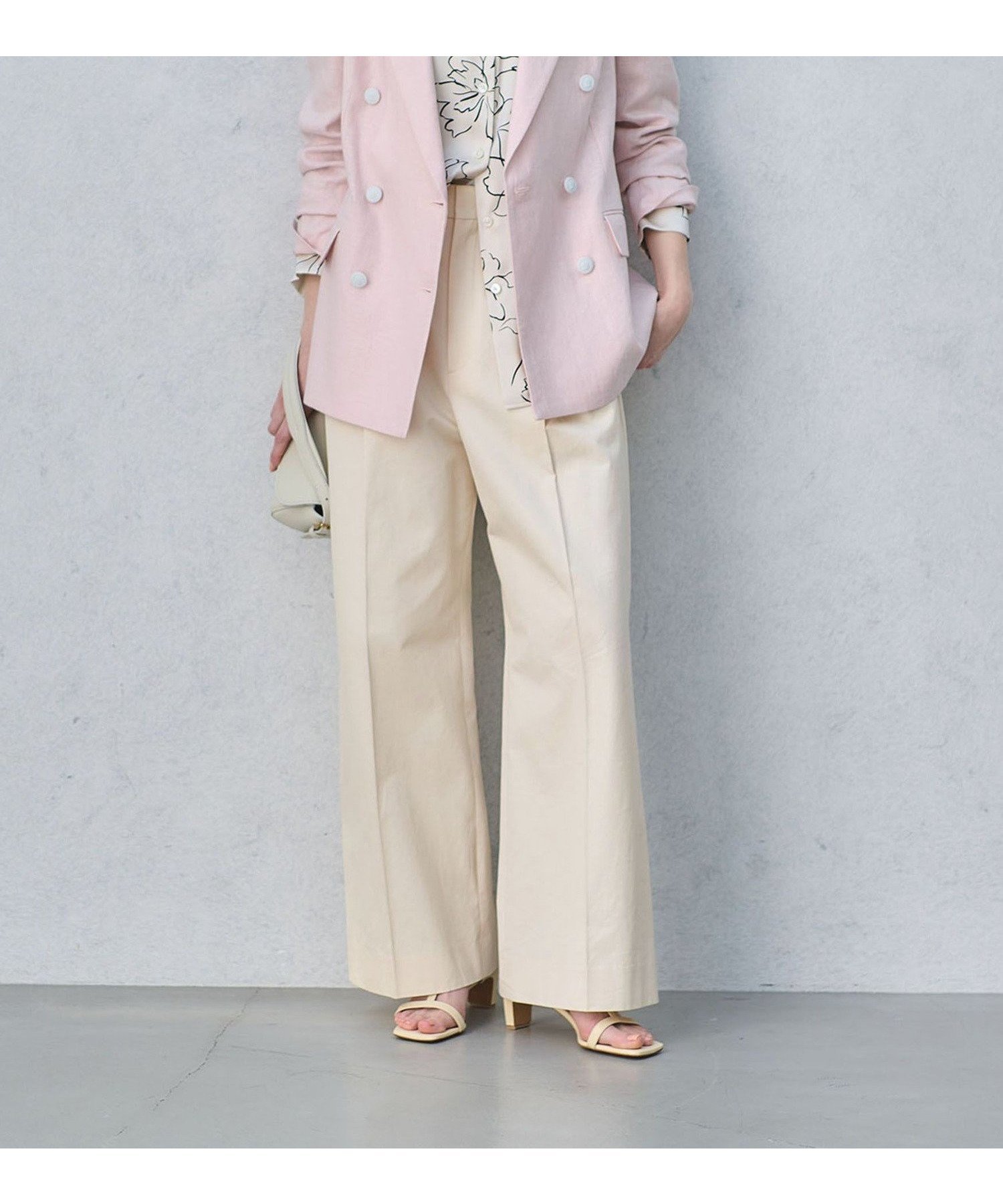 【ユナイテッドアローズ/UNITED ARROWS】のチノ ワイドパンツ インテリア・キッズ・メンズ・レディースファッション・服の通販 founy(ファニー) 　ファッション　Fashion　レディースファッション　Fashion for Women　パンツ　Pants & Trousers　アクセサリー　Fashion Accessories　センター　Center, Center Line　バランス　Balance, Style Balance　パターン　Pattern, Design Print　プリント　Print, Printed Pattern　ポケット　Pocket, Pocket Detail　レギュラー　Regular, Standard Fit　ワイド　Wide, Wide Fit　ワッシャー　Washer, Crinkled Finish　冬　Winter / This Winter　NATURAL|ID: prp329100004956911 ipo3291000000037194730