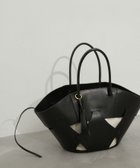 【アダム エ ロペ/ADAM ET ROPE'】のフォルムレザーバッグ 人気、トレンドファッション・服の通販 founy(ファニー) ファッション Fashion レディースファッション Fashion for Women バッグ Bags 2024年 2024 2024春夏・S/S Spring/Summer 2024 SS24 ショルダー Shoulder, Shoulder Strap ジャケット Jacket, Outerwear チャーム Charm, Pendant デニム Denim, Jeans Material バランス Balance, Style Balance フォルム Silhouette, Form フォーマル Formal, Dressy ポケット Pocket, Pocket Detail ポーチ Pouch, Small Case エレガント 上品 Elegant 夏 Summer 巾着 Drawstring Bag, Kinchaku 春 Spring S/S・春夏 SS, Spring/Summer, Warm Season 財布 Wallet, Purse thumbnail ブラック(01)|ID: prp329100004957168 ipo3291000000037196586