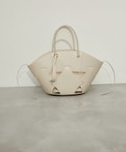 【アダム エ ロペ/ADAM ET ROPE'】のフォルムレザーバッグ 人気、トレンドファッション・服の通販 founy(ファニー) ファッション Fashion レディースファッション Fashion for Women バッグ Bags 2024年 2024 2024春夏・S/S Spring/Summer 2024 SS24 ショルダー Shoulder, Shoulder Strap ジャケット Jacket, Outerwear チャーム Charm, Pendant デニム Denim, Jeans Material バランス Balance, Style Balance フォルム Silhouette, Form フォーマル Formal, Dressy ポケット Pocket, Pocket Detail ポーチ Pouch, Small Case エレガント 上品 Elegant 夏 Summer 巾着 Drawstring Bag, Kinchaku 春 Spring S/S・春夏 SS, Spring/Summer, Warm Season 財布 Wallet, Purse thumbnail ホワイト(10)|ID: prp329100004957168 ipo3291000000037196589