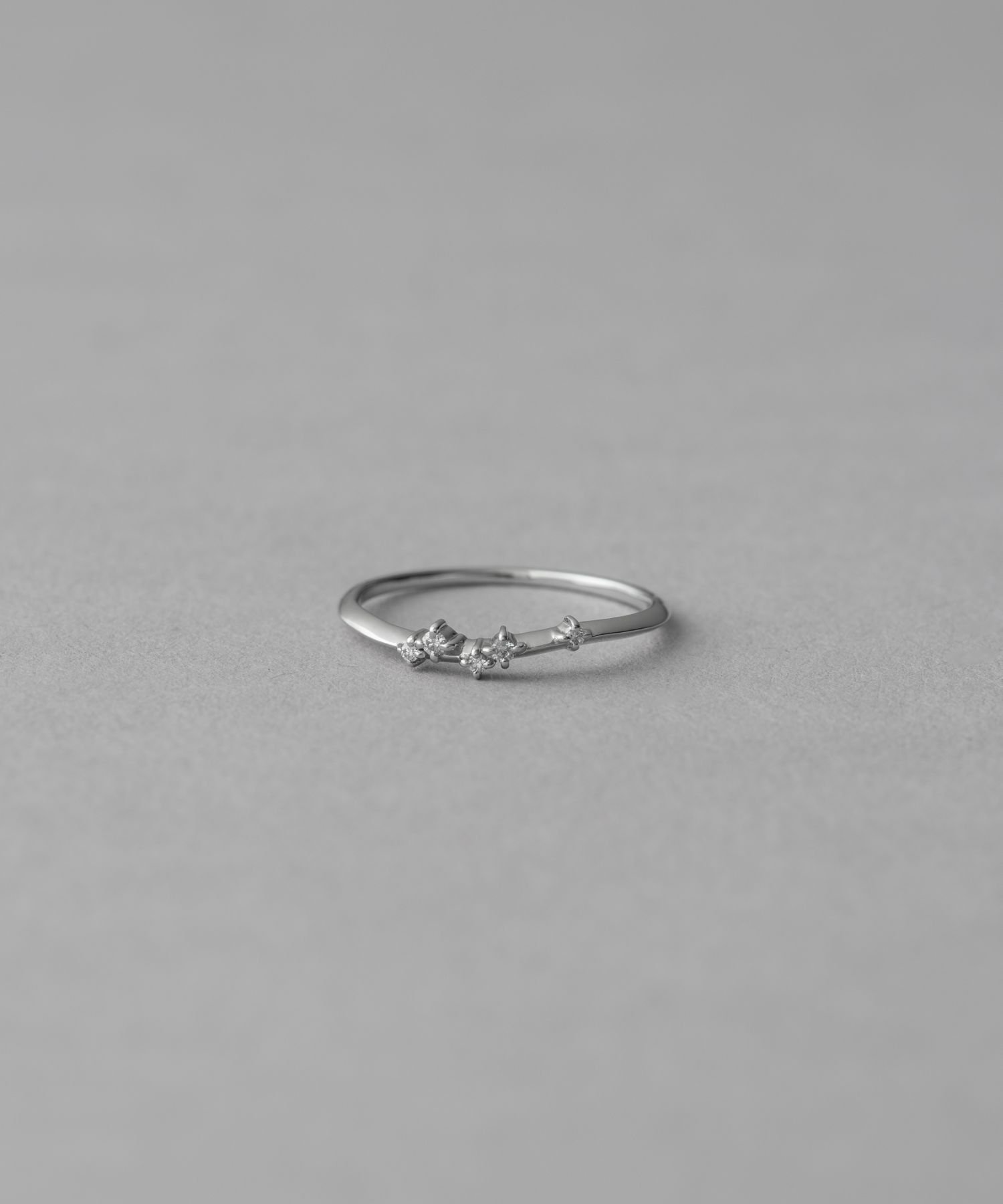 【エテ/ete】のレイヤード PT900 ダイヤモンド リング インテリア・キッズ・メンズ・レディースファッション・服の通販 founy(ファニー) 　ファッション　Fashion　レディースファッション　Fashion for Women　アシンメトリー　Asymmetrical Style　シンプル　Simple, Minimal　ジュエリー　Jewelry, Accessories　ダイヤモンド　Diamond, Brilliant Cut　ダウン　Down, Puffer　リュクス　Luxury, Elegant, High-End, Chic　プラチナム|ID: prp329100004957181 ipo3291000000037196680