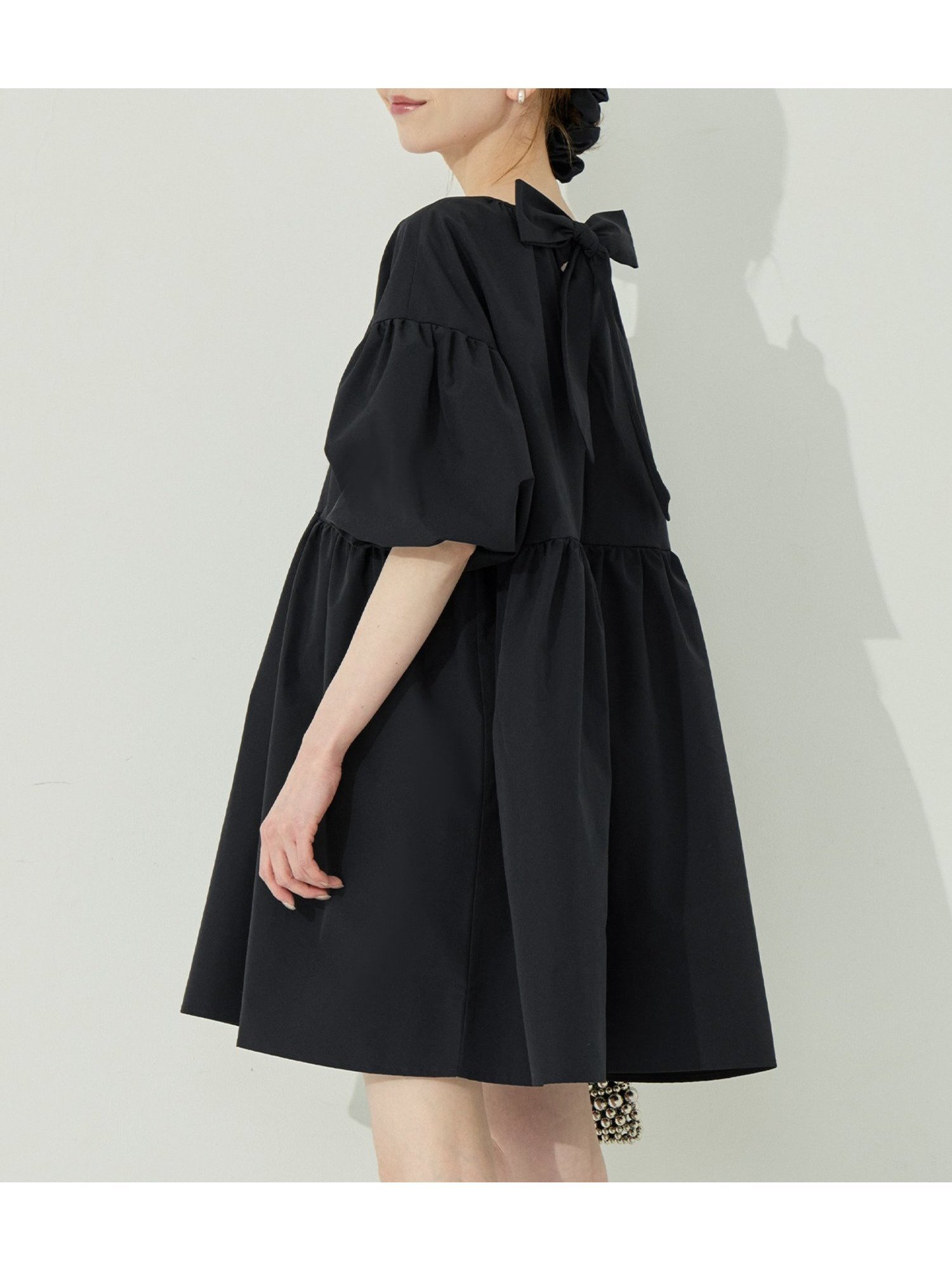 【コカ/COCA】の【速乾】バックリボンチュニック インテリア・キッズ・メンズ・レディースファッション・服の通販 founy(ファウニー) 　ファッション　Fashion　レディースファッション　Fashion for Women　トップス・カットソー　Cut & Sew Tops　春　Spring　ギャザー　Gathered, Ruffled　シンプル　Simple, Minimal　チュニック　Tunic, Long Top　デニム　Denim, Jeans Material　ドット　Polka Dot, Dot Pattern　バランス　Balance, Style Balance　フレア　Flare, Flared　ポケット　Pocket, Pocket Detail　半袖　Short Sleeve, Half Sleeve　無地　Plain, Solid Color　リボン　Ribbon, Bow　夏　Summer　ビジネス 仕事 通勤　Business / Work / Commuting　2026年　2026　2026春夏・S/S　Spring/Summer 2026 SS26　Black|ID: prp329100004960328 ipo3291000000037246379