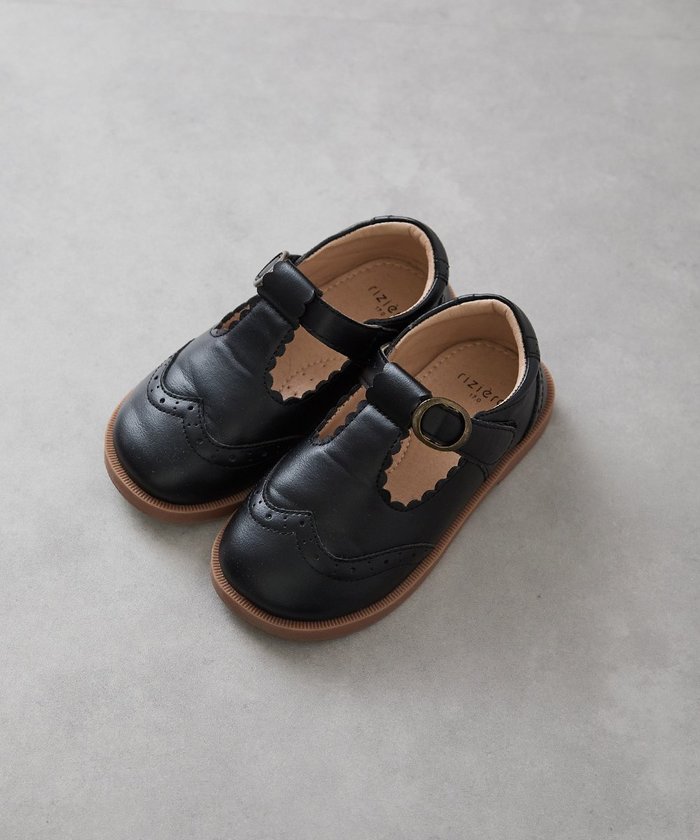 【リジェール/riziere / KIDS】のウィングチップラウンドトゥシューズ インテリア・キッズ・メンズ・レディースファッション・服の通販 founy(ファウニー) https://founy.com/ ファッション Fashion キッズファッション Fashion for Kids おすすめ Recommended / Our Picks ストラップシューズ Strap Shoes, Mary Janes フォーマル Formal, Dressy ラップ Wrap, Wrap Design |ID: prp329100004960538 ipo3291000000037333103