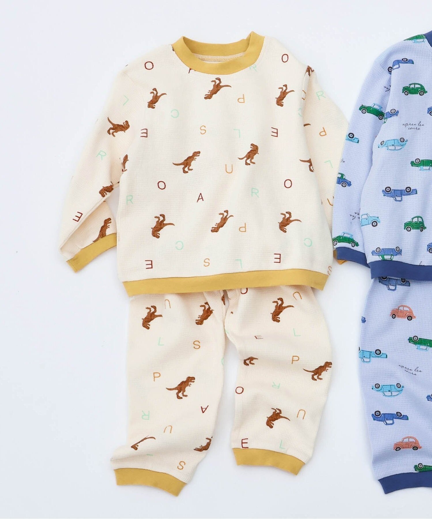 【エフオー オンラインストア/F.O.Online Store / KIDS】の恐竜・車柄パジャマ 10分丈 インテリア・キッズ・メンズ・レディースファッション・服の通販 founy(ファニー) 　ファッション　Fashion　キッズファッション　Fashion for Kids　お家時間・ステイホーム　Stay Home / At Home　パジャマ　Pajamas, Sleepwear　アイボリー|ID: prp329100004960544 ipo3291000000037218997