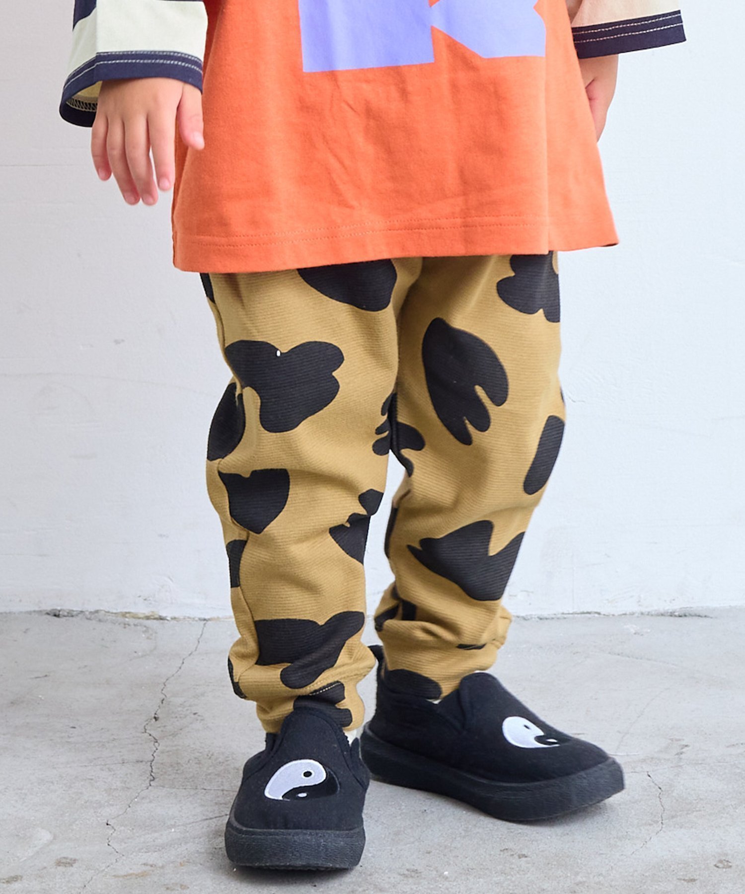 【その他のブランド/Other】のソウガラサルエルロングパンツ インテリア・キッズ・メンズ・レディースファッション・服の通販 founy(ファニー) 　ファッション　Fashion　キッズファッション　Fashion for Kids　ボトムス　Bottoms　おすすめ　Recommended / Our Picks　なめらか　Smooth, Silky Texture　シンプル　Simple, Minimal　スウェット / スエット　Sweatshirt, Sweatwear　ストライプ　Stripe, Striped Pattern　ワッフル　Waffle, Waffle Knit　人気　Popular, Best Seller　定番　Standard, Basic Item　無地　Plain, Solid Color　ベージュPT|ID: prp329100004960548 ipo3291000000037219021