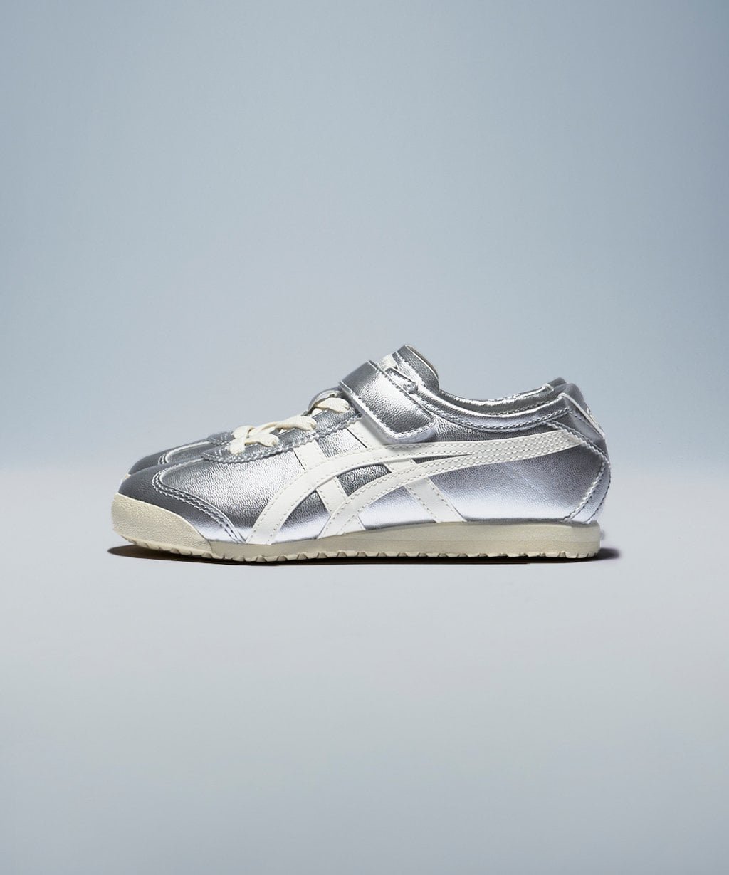 【オニツカタイガー/Onitsuka Tiger / KIDS】のMEXICO 66 KIDS インテリア・キッズ・メンズ・レディースファッション・服の通販 founy(ファニー) 　ファッション　Fashion　キッズファッション　Fashion for Kids　おすすめ　Recommended / Our Picks　シューズ　Shoes, Footwear　SILVER/OFF-WHITE|ID: prp329100004960666 ipo3291000000037219656