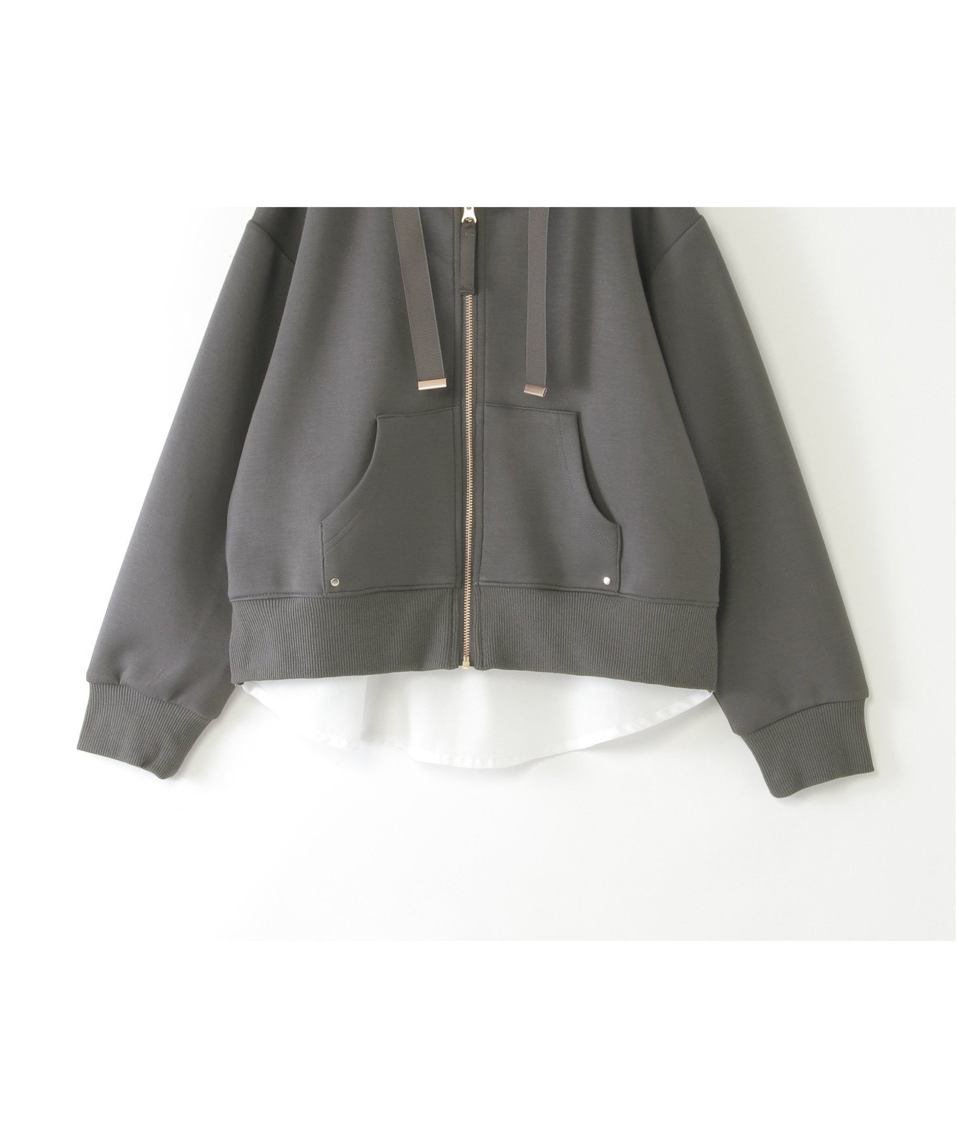 【イッカ/ikka / KIDS】の【親子コーデ】ダンボール裾レイヤージップパーカー(120~160cm) インテリア・キッズ・メンズ・レディースファッション・服の通販 founy(ファニー) 　ファッション　Fashion　キッズファッション　Fashion for Kids　おすすめ　Recommended / Our Picks　スピンドル　Spindle, Drawcord　ブルゾン　Blouson, Bomber Jacket　ポケット　Pocket, Pocket Detail　エレガント 上品　Elegant　チャコール|ID: prp329100004960676 ipo3291000000037219702