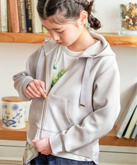 【イッカ/ikka / KIDS】の【親子コーデ】ダンボール裾レイヤージップパーカー(120~160cm) 大人の最旬トレンドファッション＆コーディネート founy(ファウニー) ファッション Fashion キッズファッション Fashion for Kids おすすめ Recommended / Our Picks スピンドル Spindle, Drawcord ブルゾン Blouson, Bomber Jacket ポケット Pocket, Pocket Detail エレガント 上品 Elegant |ID:prp329100004960676
