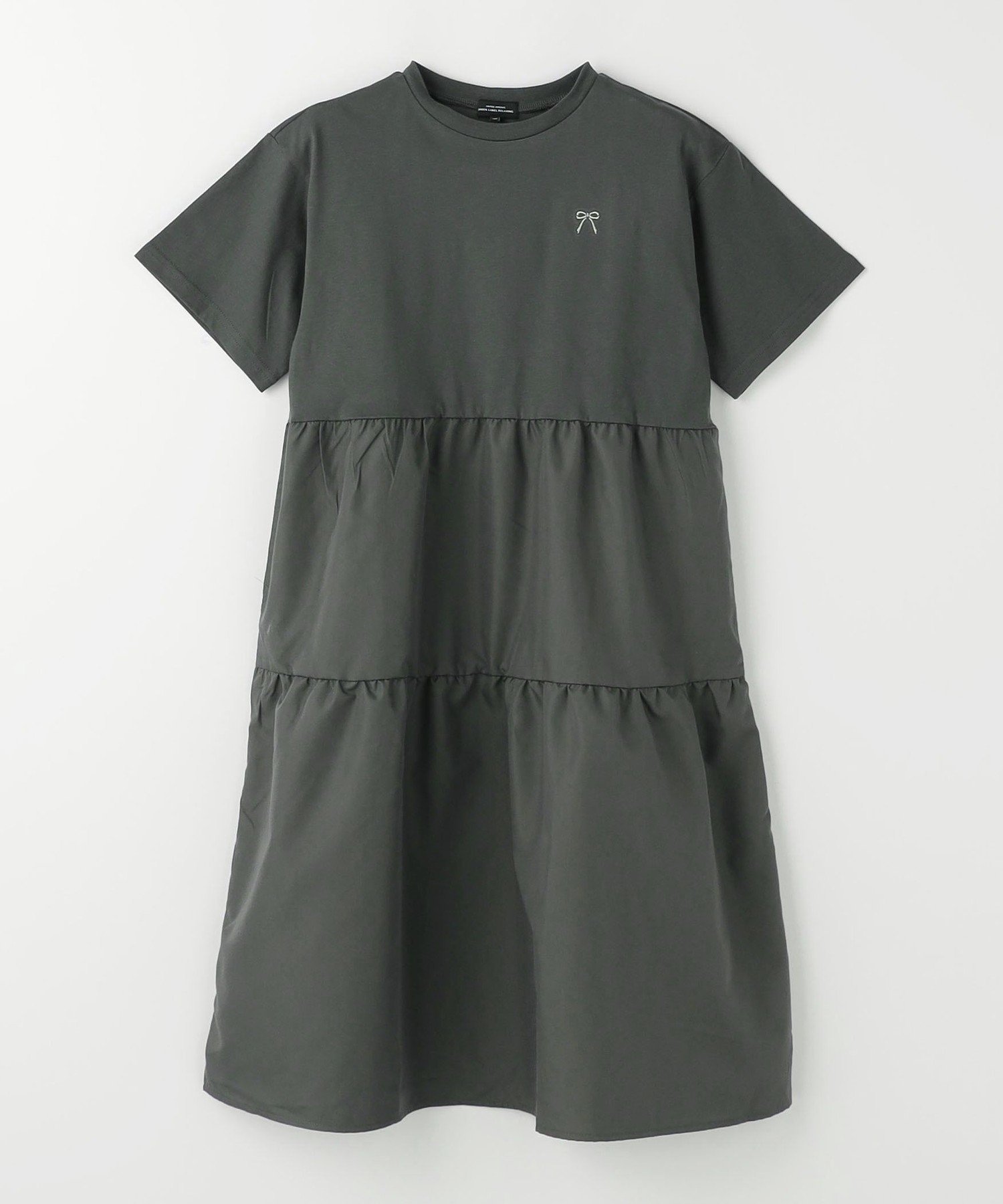 【ユナイテッドアローズ/UNITED ARROWS / KIDS】のティアード 切り替え ワンピース / キッズ 100cm-130cm インテリア・キッズ・メンズ・レディースファッション・服の通販 founy(ファニー) 　ファッション　Fashion　キッズファッション　Fashion for Kids　ワンピース　Dresses　スニーカー　Sneakers, Trainers　ダウン　Down, Puffer　ティアード　Tiered, Tiered Style　ティアードワンピース　Tiered Dress, Flared Dress　ドッキング　Docking, Mixed Material　リボン　Ribbon, Bow　ワンポイント　One Point, Statement Accent　アウトレット　Outlet / Clearance　おすすめ　Recommended / Our Picks　DK.GRAY|ID: prp329100004960689 ipo3291000000037219751