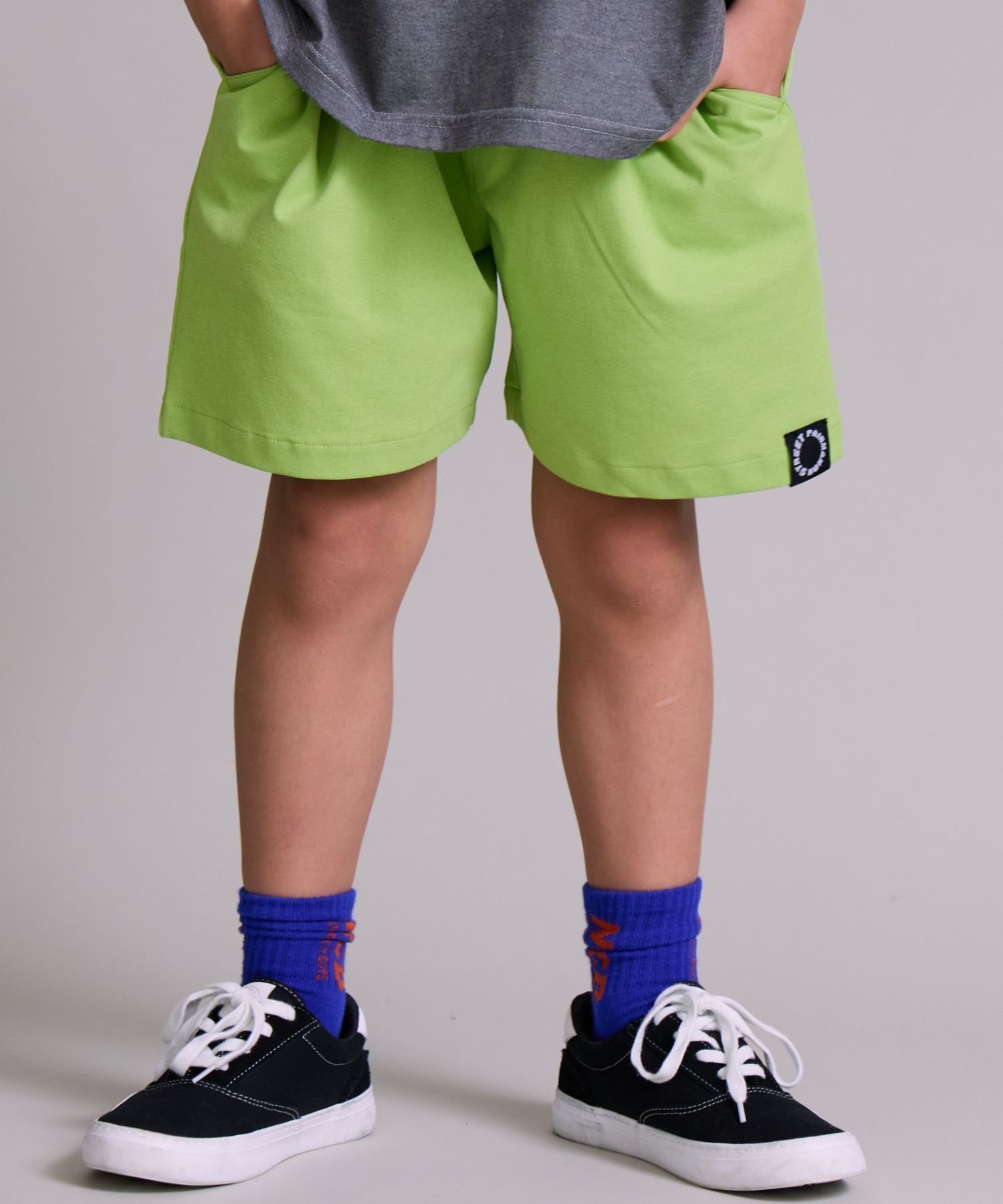 【ペアマノン/pairmanon / KIDS】の【マルチファンクション】吸水速乾 カラーショートパンツ【PAIRMANON STREET】 インテリア・キッズ・メンズ・レディースファッション・服の通販 founy(ファニー) 　ファッション　Fashion　キッズファッション　Fashion for Kids　ボトムス　Bottoms　吸水　Absorbent, Quick-Dry　ショート　Short, Short Length　シンプル　Simple, Minimal　ストレッチ　Stretch, Stretchy Fabric　セットアップ　Set-Up, Coordinated Outfit　定番　Standard, Basic Item　おすすめ　Recommended / Our Picks　ライトグリーン71|ID: prp329100004960873 ipo3291000000037220660