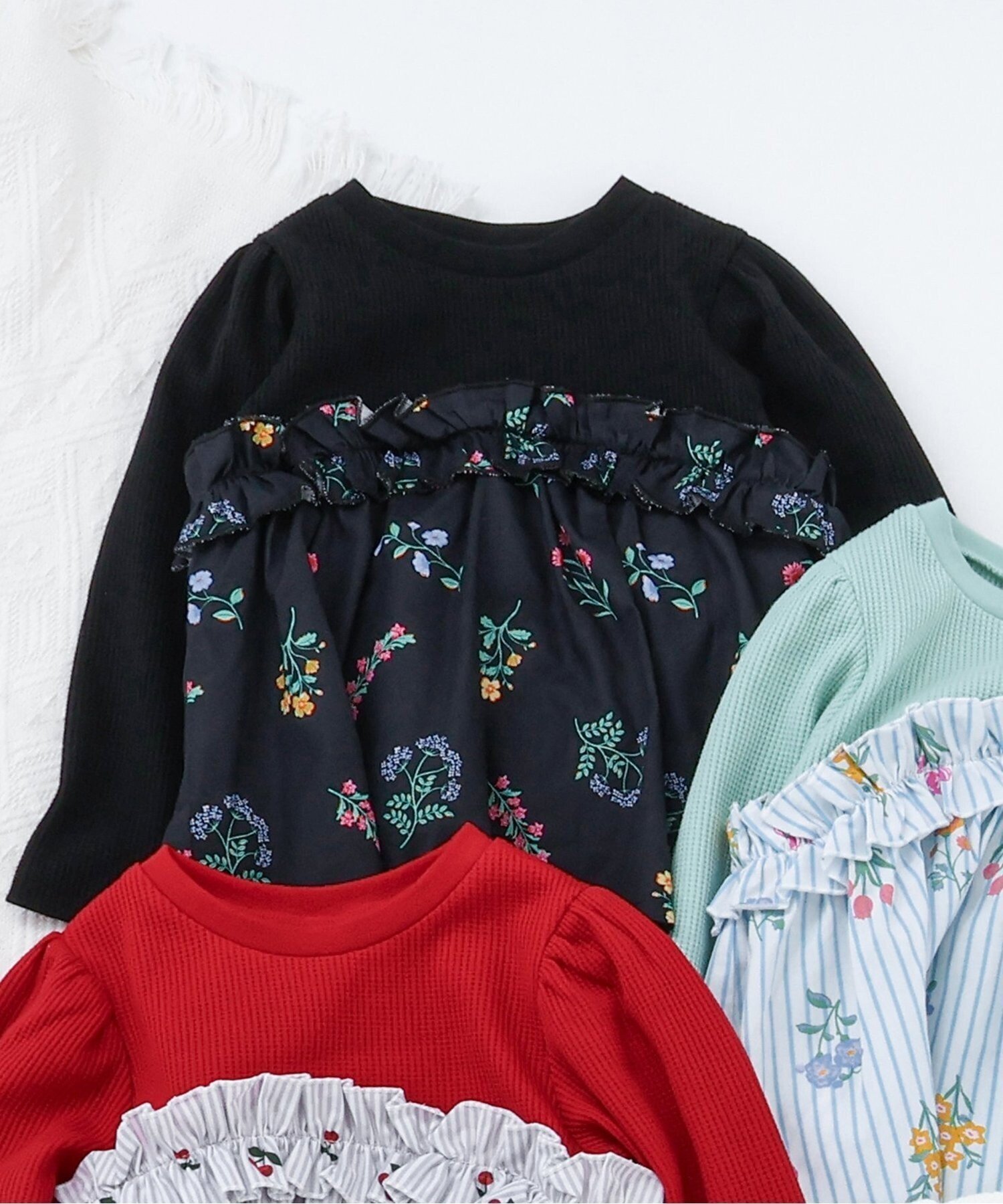 【エフオー オンラインストア/F.O.Online Store / KIDS】のワッフルフリルドッキングトップス インテリア・キッズ・メンズ・レディースファッション・服の通販 founy(ファニー) 　ファッション　Fashion　キッズファッション　Fashion for Kids　トップス・カットソー　Cut & Sew Tops　長袖　Long Sleeve, Full Sleeve　ブラック|ID: prp329100004960905 ipo3291000000037220823