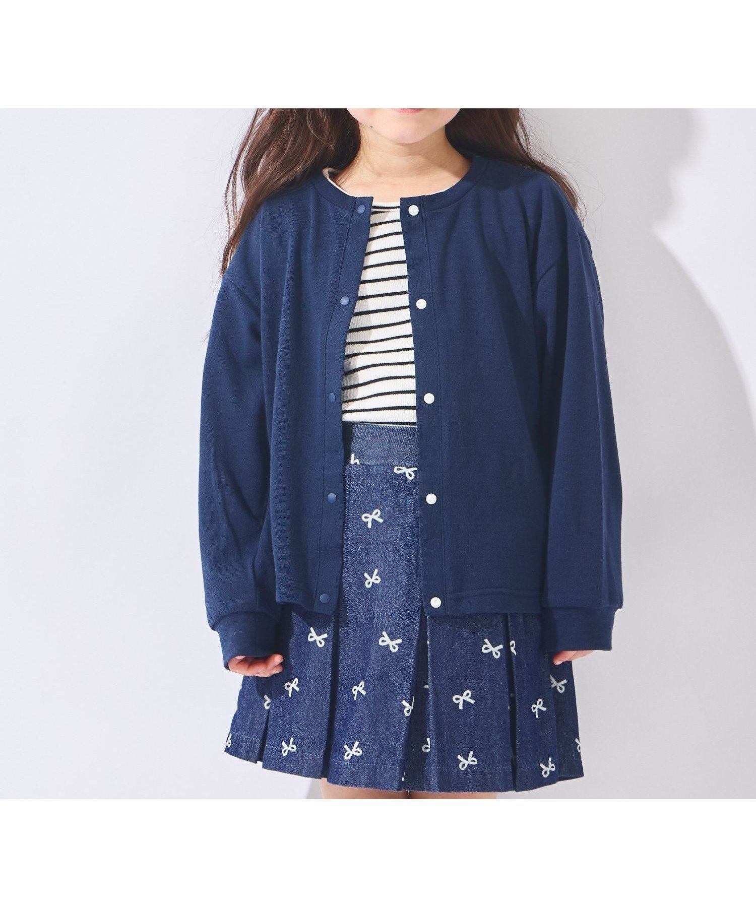 【エバ―クローゼット/ever closet / KIDS】のカーディガン 長袖 上着 羽織 アウター 薄手 女の子 男の子 子供 子供服 インテリア・キッズ・メンズ・レディースファッション・服の通販 founy(ファウニー) 　ファッション　Fashion　キッズファッション　Fashion for Kids　アウター　Coat Outerwear /Kids　春　Spring　カーディガン　Cardigan, Knitwear　軽量　Lightweight, Ultra Light　シンプル　Simple, Minimal　トレンド　Trend, Trending Now　長袖　Long Sleeve, Full Sleeve　ポケット　Pocket, Pocket Detail　羽織　Haori, Light Jacket　S/S・春夏　SS, Spring/Summer, Warm Season　再入荷　Restock / Back in Stock　夏　Summer　ネイビー|ID: prp329100004960982 ipo3291000000037385870