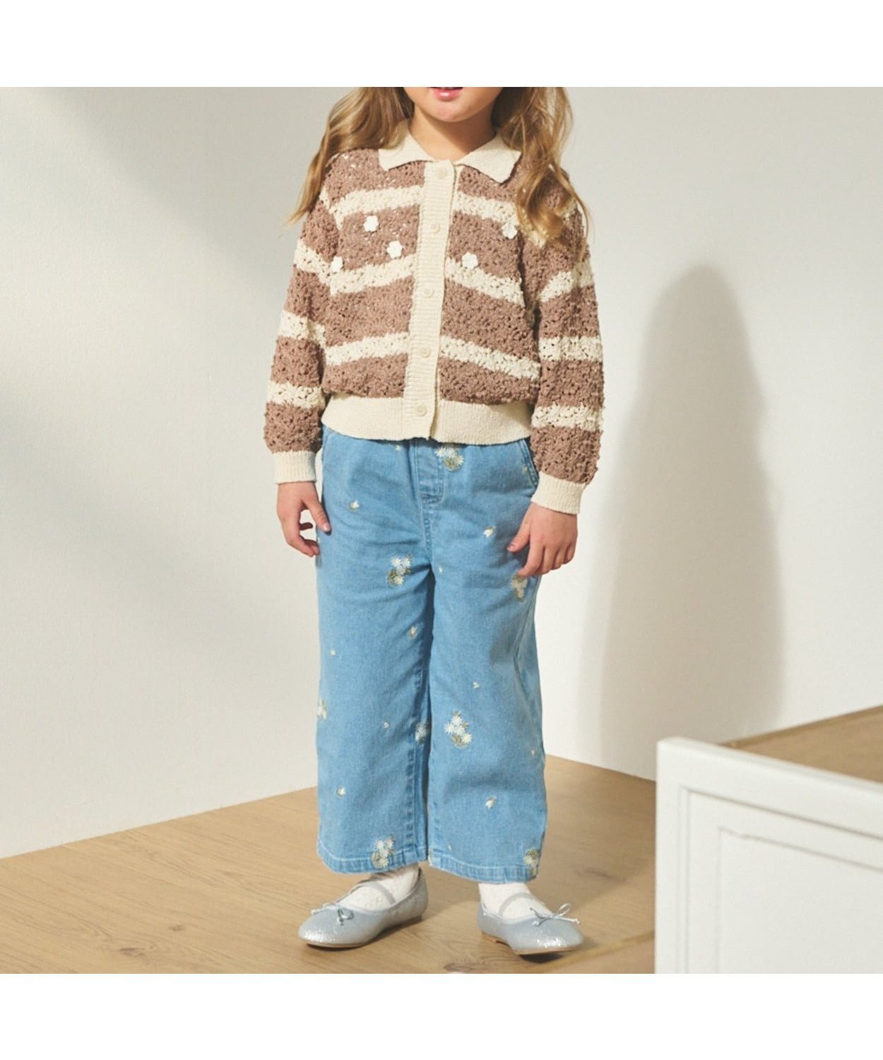 【ナルミヤ オンライン/NARUMIYA ONELINE / KIDS】の花刺しゅうデニムパンツ インテリア・キッズ・メンズ・レディースファッション・服の通販 founy(ファニー) 　ファッション　Fashion　キッズファッション　Fashion for Kids　ボトムス　Bottoms　おすすめ　Recommended / Our Picks　ガーリー　Girly, Feminine Style　デニム　Denim, Jeans Material　ポケット　Pocket, Pocket Detail　ワイド　Wide, Wide Fit　エレガント 上品　Elegant　夏　Summer　春　Spring　S/S・春夏　SS, Spring/Summer, Warm Season　サックス|ID: prp329100004961101 ipo3291000000037221827