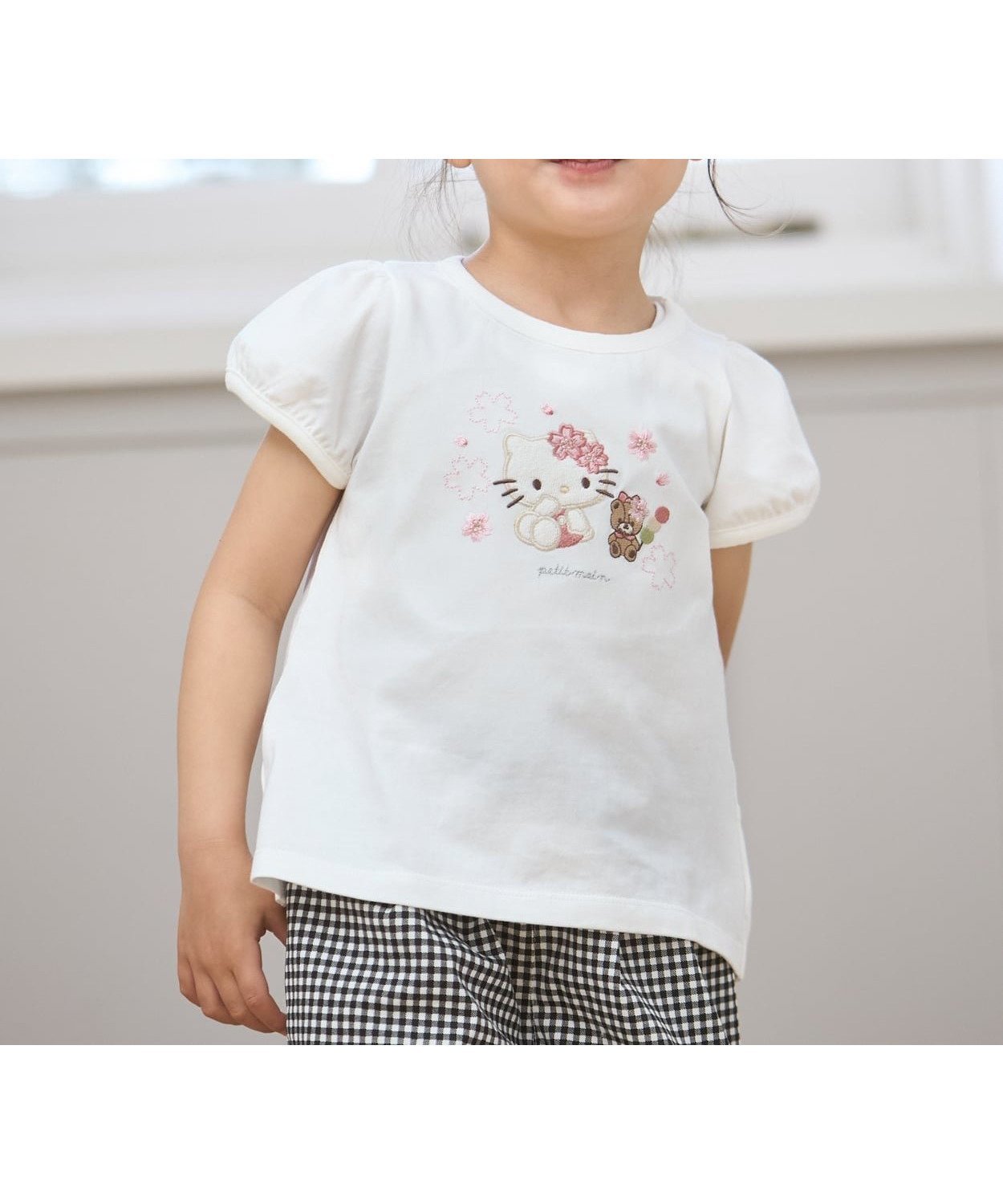 【ナルミヤ オンライン/NARUMIYA ONELINE / KIDS】の【サンリオキャラクターズ】お花見Tシャツ インテリア・キッズ・メンズ・レディースファッション・服の通販 founy(ファウニー) 　ファッション　Fashion　キッズファッション　Fashion for Kids　キャラクター　Character, Licensed Characters　スリーブ　Sleeve, Long Sleeve / Short Sleeve　ペプラム　Peplum, Flared Hem　ポケット　Pocket, Pocket Detail　ラベンダー　Lavender　オフ ホワイト|ID: prp329100004961248 ipo3291000000037381377