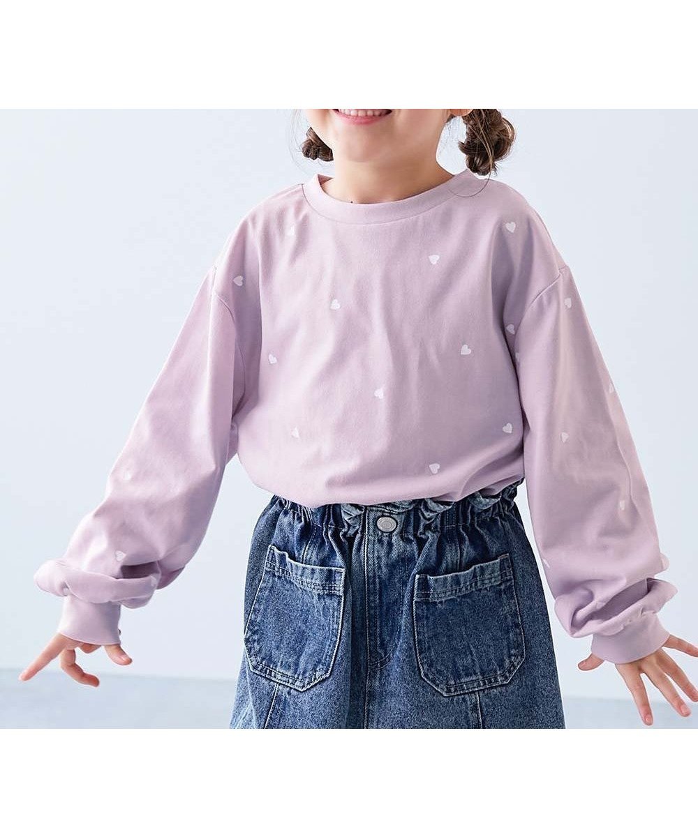 【デビロック/devirock / KIDS】のハート総柄 長袖Tシャツ 子供服 キッズ 女の子 ロンT 26SS インテリア・キッズ・メンズ・レディースファッション・服の通販 founy(ファニー) 　ファッション　Fashion　キッズファッション　Fashion for Kids　デニム　Denim, Jeans Material　トレンド　Trend, Trending Now　長袖　Long Sleeve, Full Sleeve　プリント　Print, Printed Pattern　ワイド　Wide, Wide Fit　おすすめ　Recommended / Our Picks　2026年　2026　2026春夏・S/S　Spring/Summer 2026 SS26　006-ライラック|ID: prp329100004961469 ipo3291000000037223648