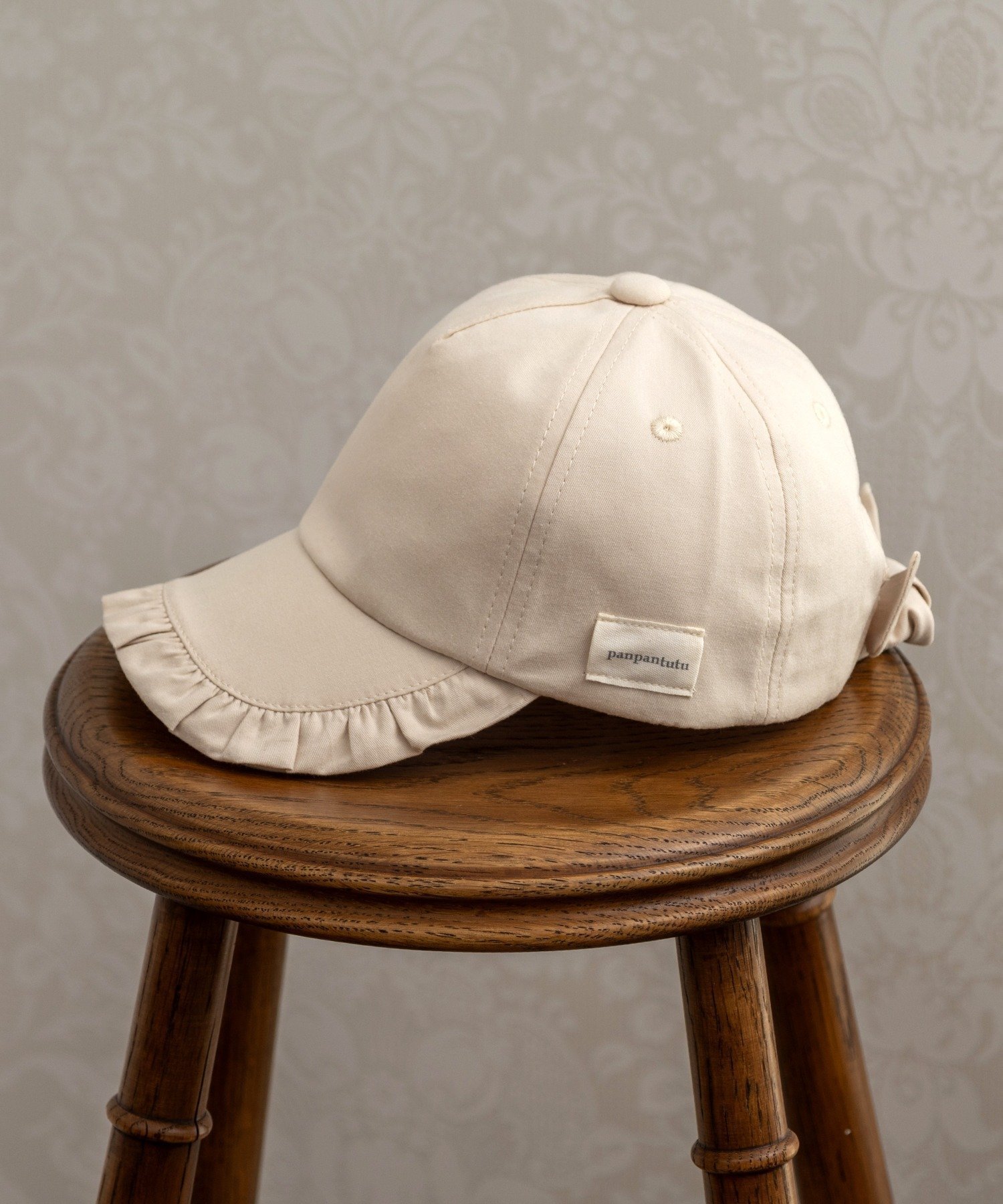 【パンパンテュテュ/panpantutu / KIDS】のきせかえフリルキャップ インテリア・キッズ・メンズ・レディースファッション・服の通販 founy(ファニー) 　ファッション　Fashion　キッズファッション　Fashion for Kids　おすすめ　Recommended / Our Picks　ガーリー　Girly, Feminine Style　キャップ　Cap, Baseball Cap　フリル　Frill, Ruffle　リボン　Ribbon, Bow　ミルクベージュ|ID: prp329100004961601 ipo3291000000037224297