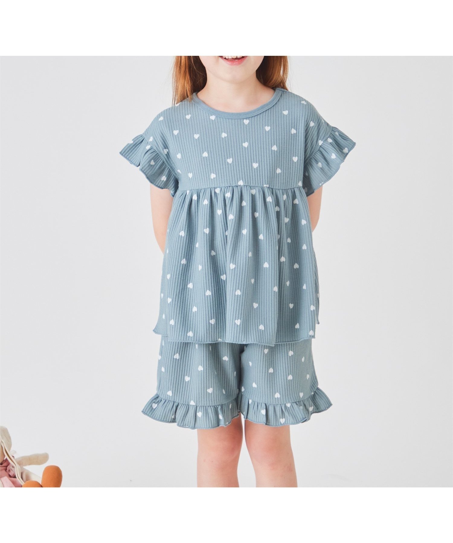 【その他のブランド/Other】のワッフル パジャマ ルームウェア 半袖 上下セット 春夏 女の子 子供 子供服 インテリア・キッズ・メンズ・レディースファッション・服の通販 founy(ファニー) 　ファッション　Fashion　キッズファッション　Fashion for Kids　春　Spring　トレンド　Trend, Trending Now　パジャマ　Pajamas, Sleepwear　フリル　Frill, Ruffle　ボトム　Bottoms, Lower Wear　半袖　Short Sleeve, Half Sleeve　ラベンダー　Lavender　リボン　Ribbon, Bow　リラックス　Relax, Relaxed Fit　ワッフル　Waffle, Waffle Knit　S/S・春夏　SS, Spring/Summer, Warm Season　再入荷　Restock / Back in Stock　おすすめ　Recommended / Our Picks　お家時間・ステイホーム　Stay Home / At Home　夏　Summer　ブルーグレーハート|ID: prp329100004961723 ipo3291000000037224952