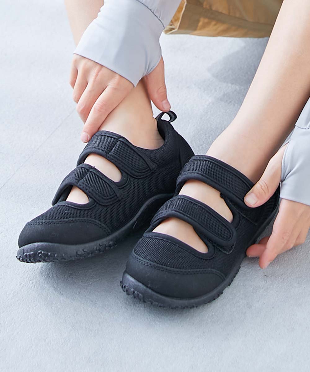 【デビロック/devirock / KIDS】の着脱しやすい 水抜き ツーバンドサンダル 子供服 キッズ 男の子 女の子 海 26SS インテリア・キッズ・メンズ・レディースファッション・服の通販 founy(ファニー) 　ファッション　Fashion　キッズファッション　Fashion for Kids　2026年　2026　2026春夏・S/S　Spring/Summer 2026 SS26　アウトドア　Outdoor Clothing　インソール　Shoe Insole　サンダル　Sandals, Summer Shoes　フィット　Fit, Slim Fit　001-ブラック|ID: prp329100004961863 ipo3291000000037225724