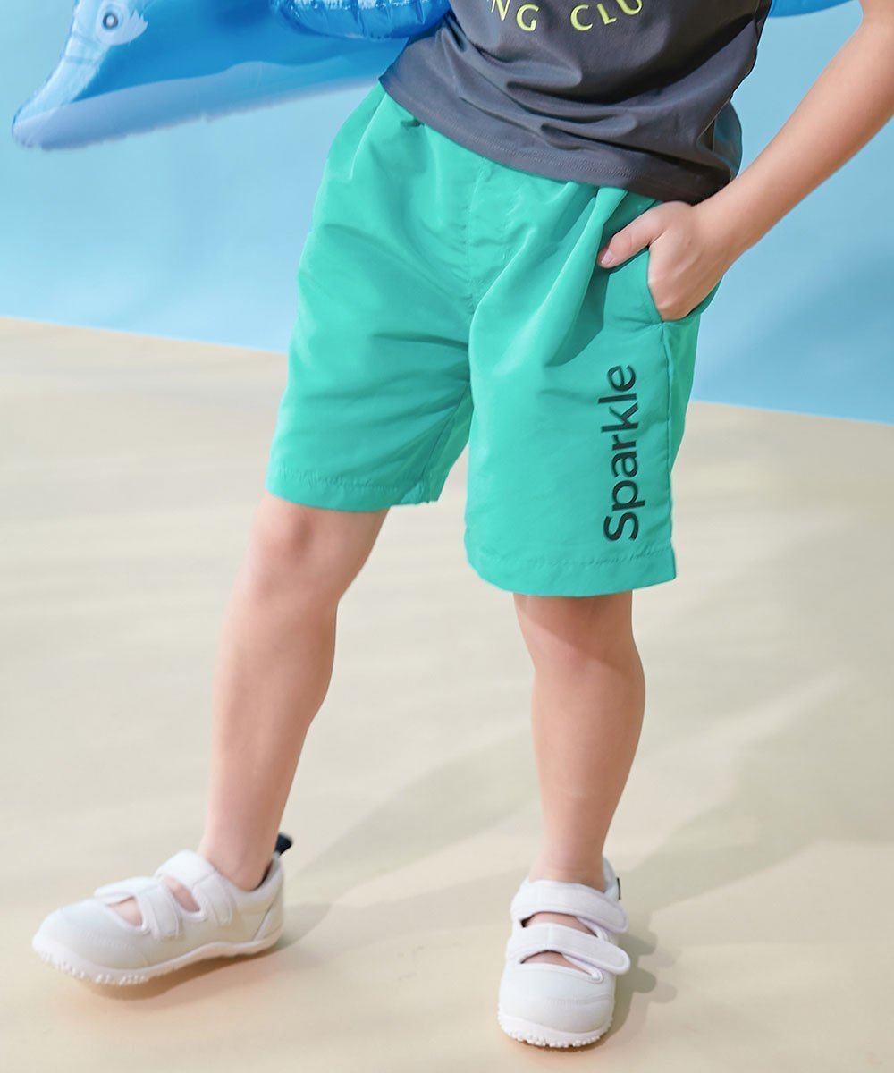 【デビロック/devirock / KIDS】のウエストがワンタッチで調整できる ネオンカラー UVカット サーフパンツ水着 26SS インテリア・キッズ・メンズ・レディースファッション・服の通販 founy(ファニー) 　ファッション　Fashion　キッズファッション　Fashion for Kids　なめらか　Smooth, Silky Texture　ネオン　Neon, Neon Color　ビーチ　Beach, Seaside　プリント　Print, Printed Pattern　水着　Swimsuit, Swimwear　夏　Summer　2026年　2026　2026春夏・S/S　Spring/Summer 2026 SS26　011-ロゴ2-エメラルド|ID: prp329100004962009 ipo3291000000037226625