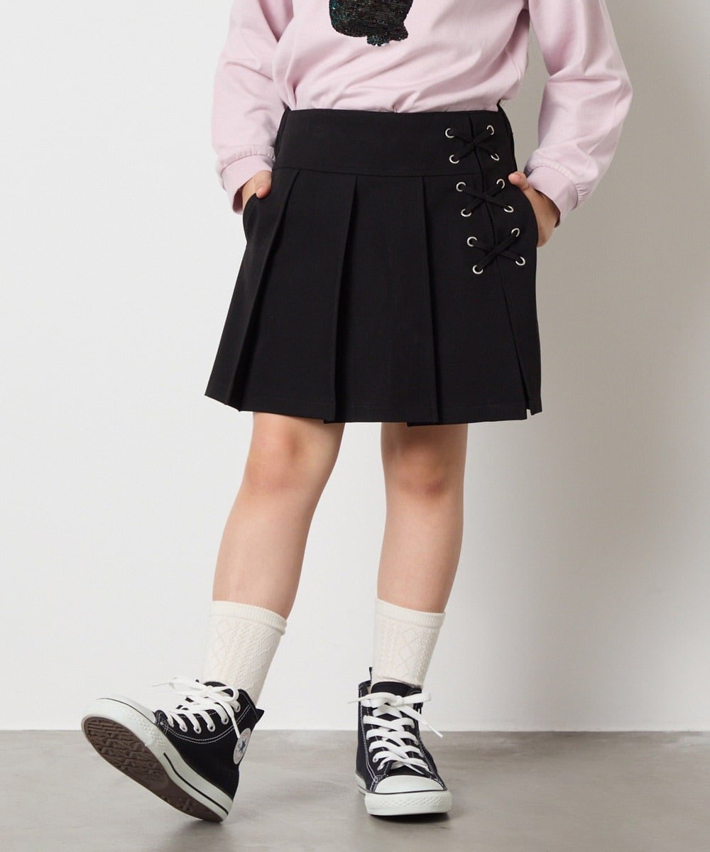 【アー ヴェー ヴェー/a.v.v / KIDS】の【大人気!追加生産/選べる素材】 110-160 レースアッププリーツスカパン インテリア・キッズ・メンズ・レディースファッション・服の通販 founy(ファニー) 　ファッション　Fashion　キッズファッション　Fashion for Kids　秋　Autumn　ガーリー　Girly, Feminine Style　コンパクト　Compact, Small Size　シンプル　Simple, Minimal　スニーカー　Sneakers, Trainers　タイツ　Tights, Legwear　チェック　Check, Plaid, Tartan　デニム　Denim, Jeans Material　トレンド　Trend, Trending Now　人気　Popular, Best Seller　フレア　Flare, Flared　フロント　Front, Front Design　ブリーチ　Bleach, Washed Finish　プリーツ　Pleats, Pleated　ベーシック　Basic, Essential　ポケット　Pocket, Pocket Detail　無地　Plain, Solid Color　レース　Lace, Lace Fabric　楽ちん　Easy Fit, Comfortable　再入荷　Restock / Back in Stock　おすすめ　Recommended / Our Picks　エレガント 上品　Elegant　ブラック|ID: prp329100004962102 ipo3291000000037227100