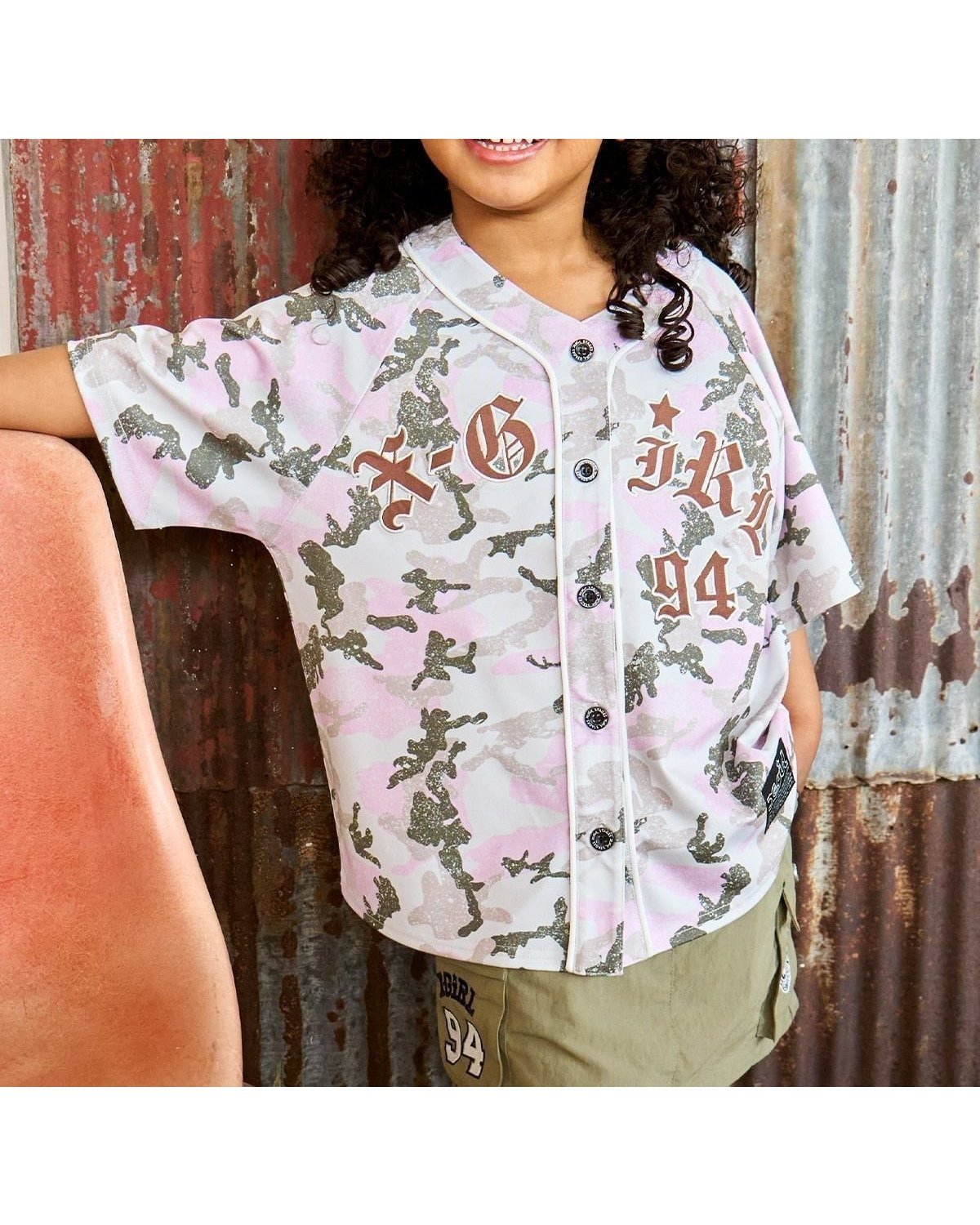 【ナルミヤ オンライン/NARUMIYA ONELINE / KIDS】のパッチロゴ刺しゅう ベースボール半袖シャツ インテリア・キッズ・メンズ・レディースファッション・服の通販 founy(ファニー) 　ファッション　Fashion　キッズファッション　Fashion for Kids　おすすめ　Recommended / Our Picks　ハーフ　Half, Half-Length　パッチ　Patch, Appliqué　ポケット　Pocket, Pocket Detail　ミニスカート　Mini Skirt, Short Skirt　半袖　Short Sleeve, Half Sleeve　ピンク|ID: prp329100004962250 ipo3291000000037227956