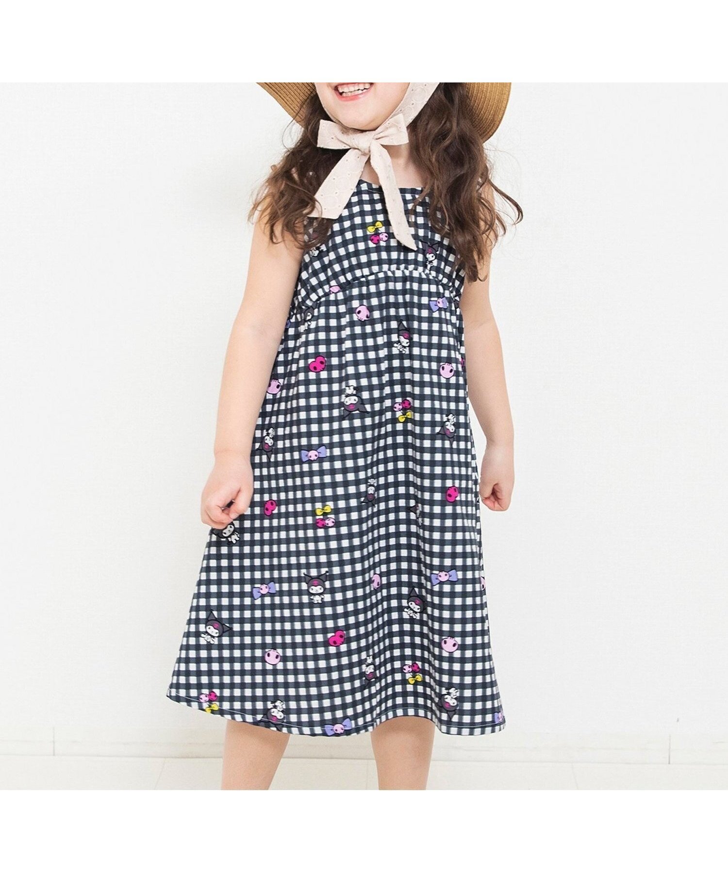 【エフオー オンラインストア/F.O.Online Store / KIDS】の【リンク】サンリオキャラクターズ 総柄ワンピース インテリア・キッズ・メンズ・レディースファッション・服の通販 founy(ファニー) 　ファッション　Fashion　キッズファッション　Fashion for Kids　ワンピース　Dresses　ギンガム　Gingham, Gingham Fabric　フレア　Flare, Flared　プリント　Print, Printed Pattern　ベビー　Baby, Babywear　人気　Popular, Best Seller　夏　Summer　ブラック|ID: prp329100004962268 ipo3291000000037228059