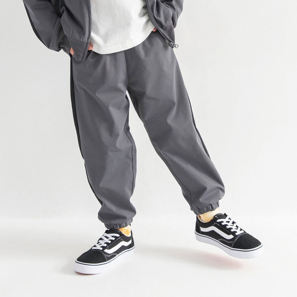【ブランシェス/branshes / KIDS】の【WEB限定/DRC】【アクティブテックス】ストレッチジョガーパンツ インテリア・キッズ・メンズ・レディースファッション・服の通販 founy(ファニー) 　ファッション　Fashion　キッズファッション　Fashion for Kids　ボトムス　Bottoms　吸水　Absorbent, Quick-Dry　ストレッチ　Stretch, Stretchy Fabric　セットアップ　Set-Up, Coordinated Outfit　長袖　Long Sleeve, Full Sleeve　ベーシック　Basic, Essential　ボーイズ　Boyish, Boy Style　ポケット　Pocket, Pocket Detail　プチプライス・低価格　Affordable / Budget Price　チャコールグレー|ID: prp329100004962332 ipo3291000000037228416