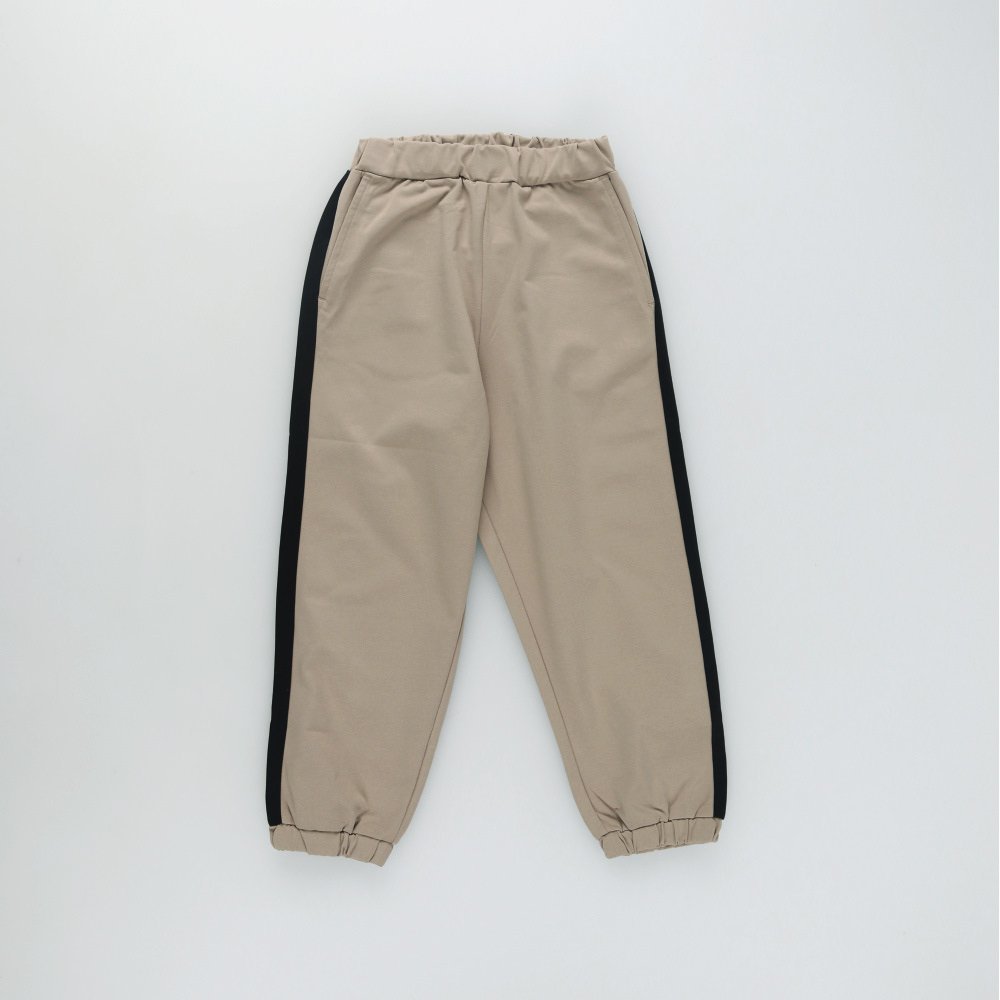 【ブランシェス/branshes / KIDS】の【WEB限定/DRC】【アクティブテックス】ストレッチジョガーパンツ インテリア・キッズ・メンズ・レディースファッション・服の通販 founy(ファニー) 　ファッション　Fashion　キッズファッション　Fashion for Kids　ボトムス　Bottoms　吸水　Absorbent, Quick-Dry　ストレッチ　Stretch, Stretchy Fabric　セットアップ　Set-Up, Coordinated Outfit　長袖　Long Sleeve, Full Sleeve　ベーシック　Basic, Essential　ボーイズ　Boyish, Boy Style　ポケット　Pocket, Pocket Detail　プチプライス・低価格　Affordable / Budget Price　ベージュ|ID: prp329100004962332 ipo3291000000037228418