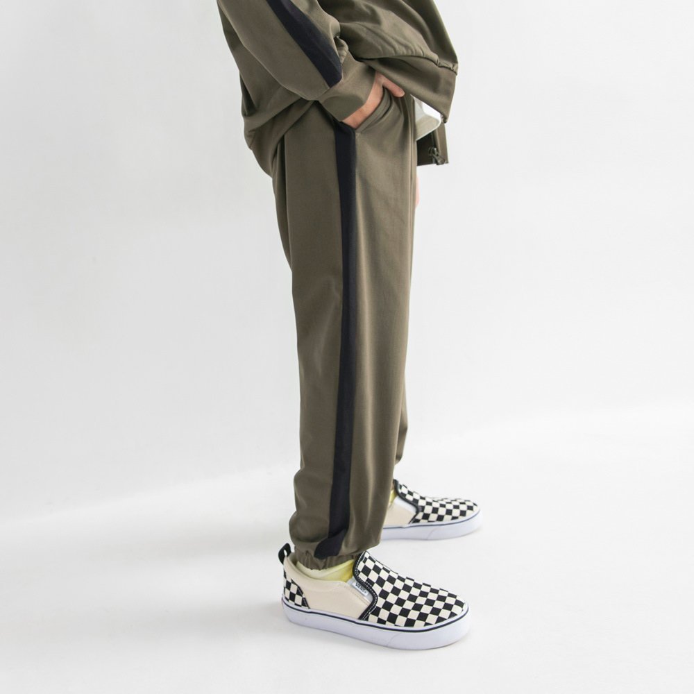 【ブランシェス/branshes / KIDS】の【WEB限定/DRC】【アクティブテックス】ストレッチジョガーパンツ インテリア・キッズ・メンズ・レディースファッション・服の通販 founy(ファニー) 　ファッション　Fashion　キッズファッション　Fashion for Kids　ボトムス　Bottoms　吸水　Absorbent, Quick-Dry　ストレッチ　Stretch, Stretchy Fabric　セットアップ　Set-Up, Coordinated Outfit　長袖　Long Sleeve, Full Sleeve　ベーシック　Basic, Essential　ボーイズ　Boyish, Boy Style　ポケット　Pocket, Pocket Detail　プチプライス・低価格　Affordable / Budget Price　カーキ|ID: prp329100004962332 ipo3291000000037228419