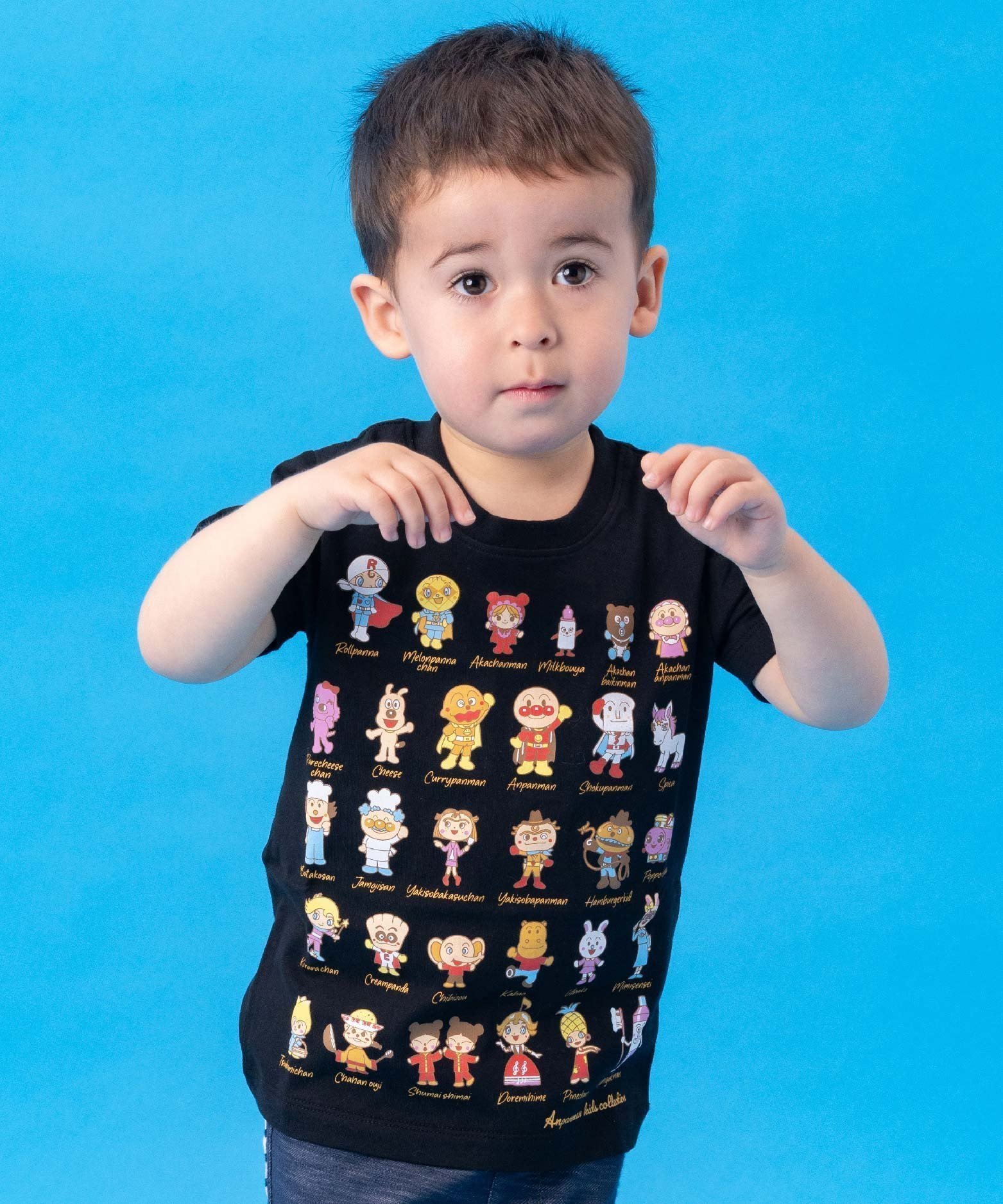 【アンパンマンキッズコレクション/ANPANMAN KIDS COLLECTION / KIDS】のANPANMAN KIDS COLLECTION/なかまいっぱい半袖Tシャツ インテリア・キッズ・メンズ・レディースファッション・服の通販 founy(ファニー) 　ファッション　Fashion　キッズファッション　Fashion for Kids　キャラクター　Character, Licensed Characters　コレクション　Collection, Seasonal Line　フロント　Front, Front Design　ベビー　Baby, Babywear　ボーイズ　Boyish, Boy Style　半袖　Short Sleeve, Half Sleeve　メンズ　Men's, Menswear　ギフト プレゼント　Gift / Present　ブラック|ID: prp329100004962390 ipo3291000000037228666