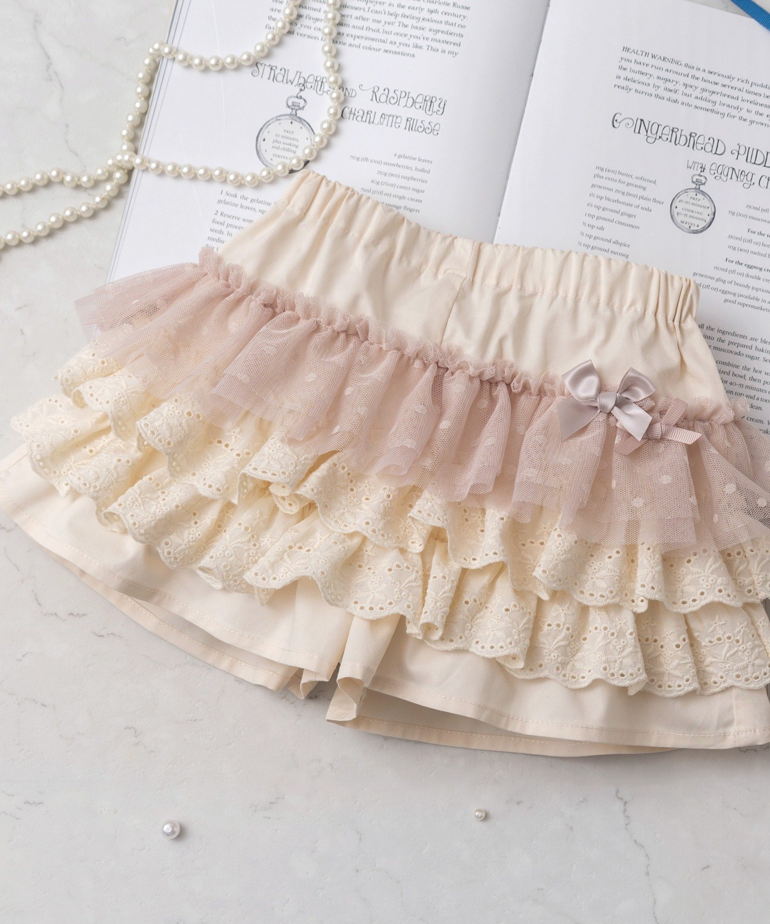 【パンパンテュテュ/panpantutu / KIDS】のキュロット/フリルパーティー【シナモロール/マイメロディ/無地】 インテリア・キッズ・メンズ・レディースファッション・服の通販 founy(ファニー) 　ファッション　Fashion　キッズファッション　Fashion for Kids　イエロー　Yellow　キュロット　Culottes, Wide Shorts　グラデーション　Gradient, Ombre　サテン　Satin, Glossy Fabric　チュール　Tulip, Tulip Motif　ティアードスカート　Tiered Skirt, Flounced Skirt　デニム　Denim, Jeans Material　人気　Popular, Best Seller　フリル　Frill, Ruffle　ベビー　Baby, Babywear　無地　Plain, Solid Color　ラベンダー　Lavender　リボン　Ribbon, Bow　レース　Lace, Lace Fabric　エレガント 上品　Elegant　フレンチミルク|ID: prp329100004962476 ipo3291000000037229207