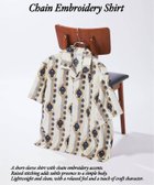 【ジャーナルスタンダード/JOURNAL STANDARD / MEN】のチェーン エンブロイダリー 半袖 シャツ 人気、トレンドファッション・服の通販 founy(ファニー) ファッション Fashion メンズファッション Fashion for Men エンブロイダリー Embroidery Design シンプル Simple, Minimal チェーン Chain, Chain Strap リラックス Relax, Relaxed Fit 半袖 Short Sleeve, Half Sleeve thumbnail ホワイト B|ID: prp329100004962499 ipo3291000000037229310