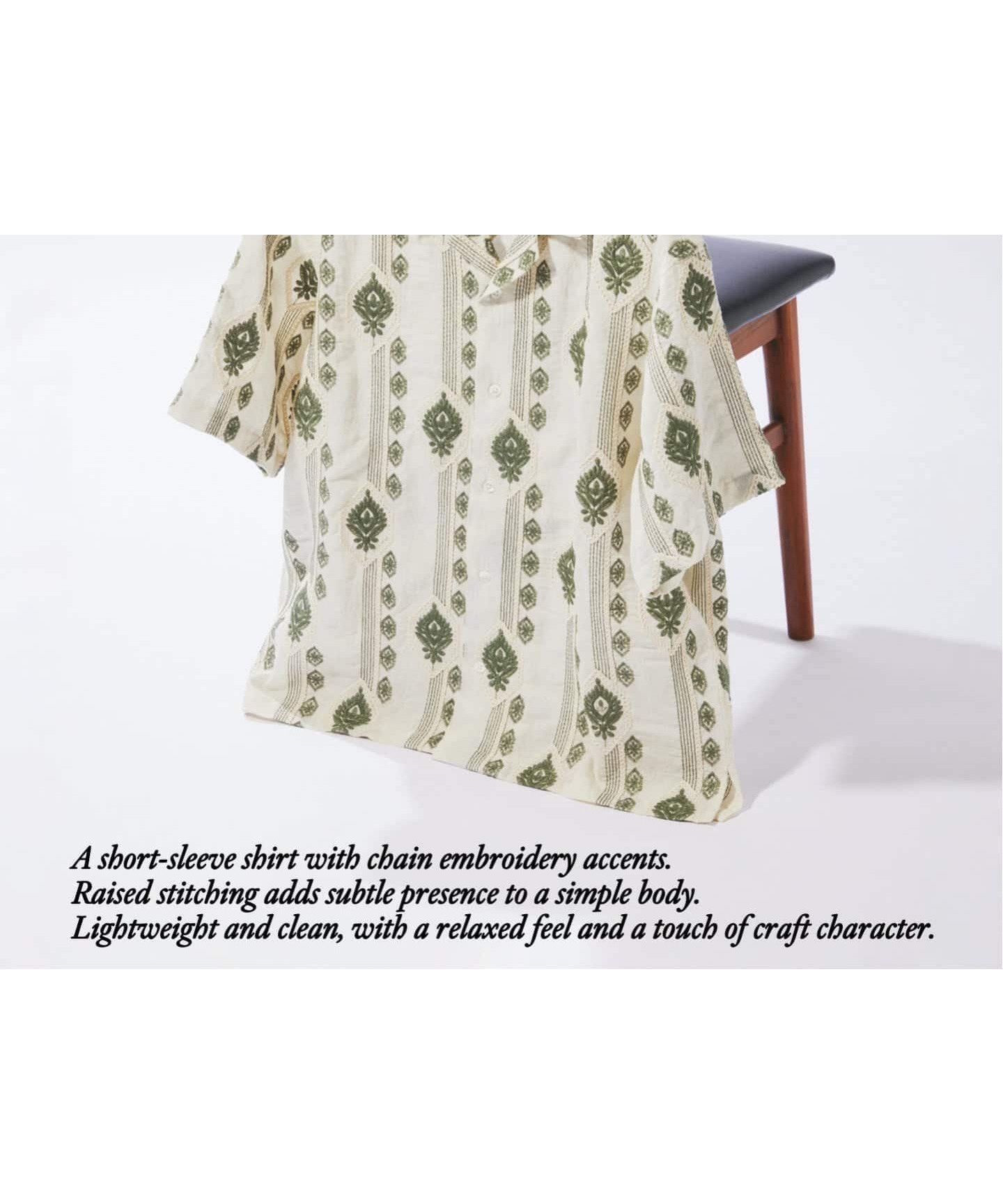 【ジャーナルスタンダード/JOURNAL STANDARD / MEN】のチェーン エンブロイダリー 半袖 シャツ インテリア・キッズ・メンズ・レディースファッション・服の通販 founy(ファニー) 　ファッション　Fashion　メンズファッション　Fashion for Men　エンブロイダリー　Embroidery Design　シンプル　Simple, Minimal　チェーン　Chain, Chain Strap　リラックス　Relax, Relaxed Fit　半袖　Short Sleeve, Half Sleeve　ホワイト A|ID: prp329100004962499 ipo3291000000037229311