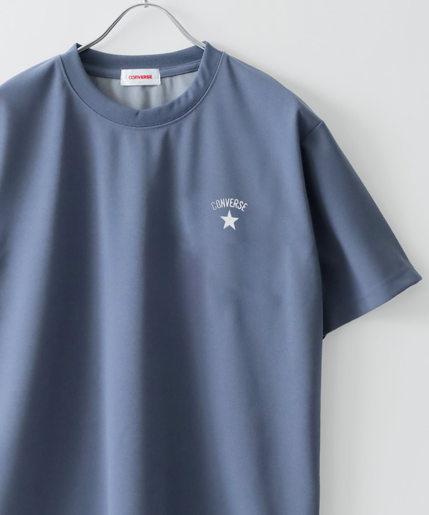 【ラザル/LAZAR】のCONVERSE コンバース Tシャツ メンズ 半袖 アムンゼン レディース ユニセックス ティーシャツ インテリア・キッズ・メンズ・レディースファッション・服の通販 founy(ファニー) 　ファッション　Fashion　レディースファッション　Fashion for Women　トップス・カットソー　Cut & Sew Tops　シャツ・ブラウス・オフィスカジュアル　Elegant Blouses & Button-Ups　ロングTシャツ・Tシャツ　Longline T-Shirts & Tees　イラスト　Illustration　カーゴパンツ　Cargo Pants, Utility Pants　カーディガン　Cardigan, Knitwear　キャップ　Cap, Baseball Cap　キャラクター　Character, Licensed Characters　キャンバス　Canvas, Canvas Fabric　グラフィック　Graphic, Graphic Design　吸水　Absorbent, Quick-Dry　サンダル　Sandals, Summer Shoes　シューズ　Shoes, Footwear　シンプル　Simple, Minimal　ジャケット　Jacket, Outerwear　ストライプ　Stripe, Striped Pattern　スニーカー　Sneakers, Trainers　スポーツ　Sports, Activewear　スラックス　Slacks, Dress Pants　セットアップ　Set-Up, Coordinated Outfit　センター　Center, Center Line　デニム　Denim, Jeans Material　トレンド　Trend, Trending Now　定番　Standard, Basic Item　人気　Popular, Best Seller　バスケット　Basket, Basket Bag　パーカー　Hoodie, Parka　ビッグ　Big, Oversized　ブルーグレー柄B|ID: prp329100004962509 ipo3291000000037229359