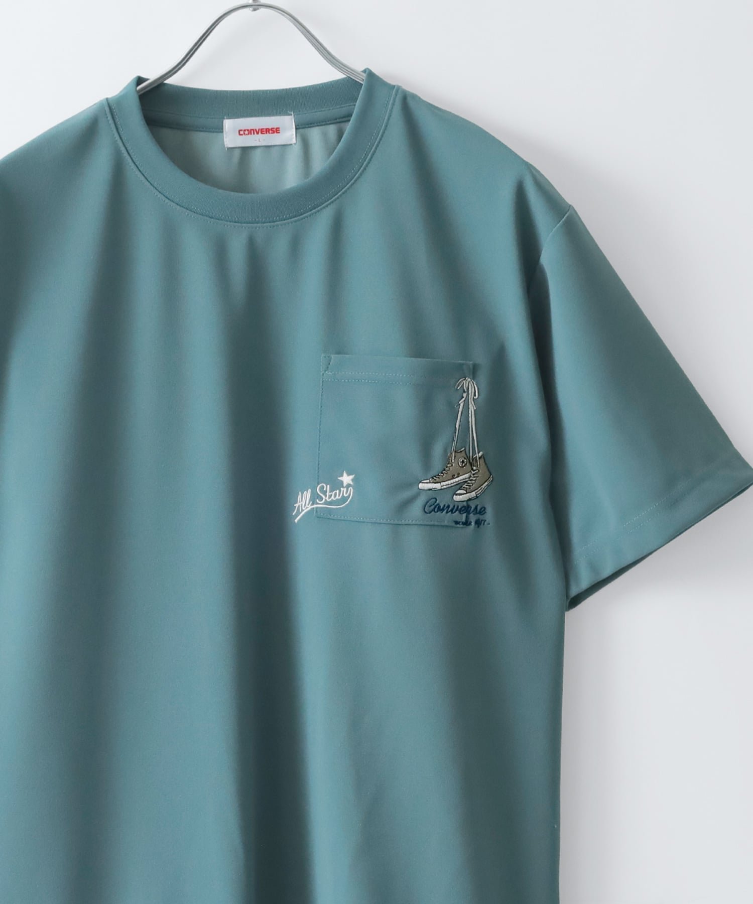 【ラザル/LAZAR】のCONVERSE コンバース Tシャツ メンズ 半袖 アムンゼン レディース ユニセックス ティーシャツ インテリア・キッズ・メンズ・レディースファッション・服の通販 founy(ファニー) 　ファッション　Fashion　レディースファッション　Fashion for Women　トップス・カットソー　Cut & Sew Tops　シャツ・ブラウス・オフィスカジュアル　Elegant Blouses & Button-Ups　ロングTシャツ・Tシャツ　Longline T-Shirts & Tees　イラスト　Illustration　カーゴパンツ　Cargo Pants, Utility Pants　カーディガン　Cardigan, Knitwear　キャップ　Cap, Baseball Cap　キャラクター　Character, Licensed Characters　キャンバス　Canvas, Canvas Fabric　グラフィック　Graphic, Graphic Design　吸水　Absorbent, Quick-Dry　サンダル　Sandals, Summer Shoes　シューズ　Shoes, Footwear　シンプル　Simple, Minimal　ジャケット　Jacket, Outerwear　ストライプ　Stripe, Striped Pattern　スニーカー　Sneakers, Trainers　スポーツ　Sports, Activewear　スラックス　Slacks, Dress Pants　セットアップ　Set-Up, Coordinated Outfit　センター　Center, Center Line　デニム　Denim, Jeans Material　トレンド　Trend, Trending Now　定番　Standard, Basic Item　人気　Popular, Best Seller　バスケット　Basket, Basket Bag　パーカー　Hoodie, Parka　ビッグ　Big, Oversized　グリーン柄C|ID: prp329100004962509 ipo3291000000037229362