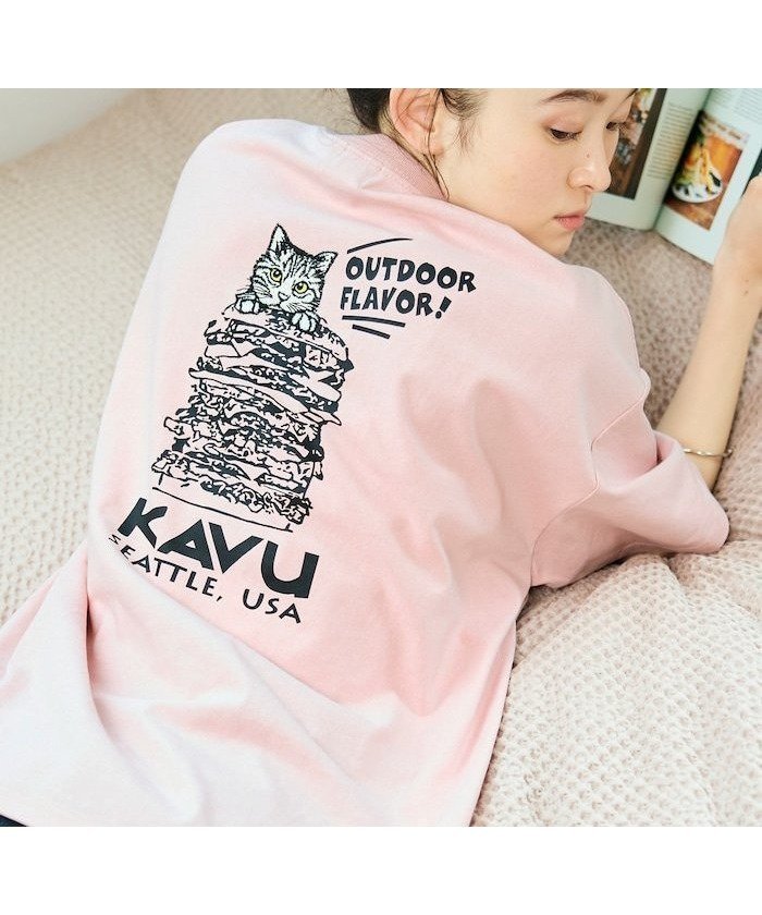 【フリークスストア/FREAK'S STORE】のKAVU×FREAK S STORE/カブ- 別注 ビッグシルエット バックデザイン刺繍 クルーネック Tシャツ / Burger Cat【限定展開】 インテリア・キッズ・メンズ・レディースファッション・服の通販 founy(ファニー) 　ファッション　Fashion　レディースファッション　Fashion for Women　トップス・カットソー　Cut & Sew Tops　シャツ・ブラウス・オフィスカジュアル　Elegant Blouses & Button-Ups　ロングTシャツ・Tシャツ　Longline T-Shirts & Tees　バッグ　Bags　アウトドア　Outdoor Clothing　カーゴパンツ　Cargo Pants, Utility Pants　ショーツ　Shorts, Short Pants　シンプル　Simple, Minimal　デニム　Denim, Jeans Material　トレンド　Trend, Trending Now　定番　Standard, Basic Item　ネコ　Cat, Feline Motif　人気　Popular, Best Seller　ビッグ　Big, Oversized　フロント　Front, Front Design　プリント　Print, Printed Pattern　ボトム　Bottoms, Lower Wear　別注　Limited Edition, Custom Order　ワイド　Wide, Wide Fit　ワンポイント　One Point, Statement Accent　S/S・春夏　SS, Spring/Summer, Warm Season　おすすめ　Recommended / Our Picks　夏　Summer　2026年　2026　2026春夏・S/S　Spring/Summer 2026 SS26　ピンク|ID: prp329100004962526 ipo3291000000037229447