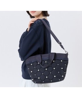 【レスポートサック/LeSportsac / MEN】の【公式】レスポートサック トートバッグ 1186HG51 LeSportsac 人気、トレンドファッション・服の通販 founy(ファニー) ファッション Fashion メンズファッション Fashion for Men バッグ Bags トートバッグ / 通勤・大容量バッグ Tote Bags アクセサリー Fashion Accessories キルティング Quilted, Quilting コレクション Collection, Seasonal Line 軽量 Lightweight, Ultra Light 財布 Wallet, Purse トラベル Travel, Travel Gear パール Pearl, Pearl Accent ポケット Pocket, Pocket Detail 旅行 Travel エレガント 上品 Elegant |ID:prp329100004962540