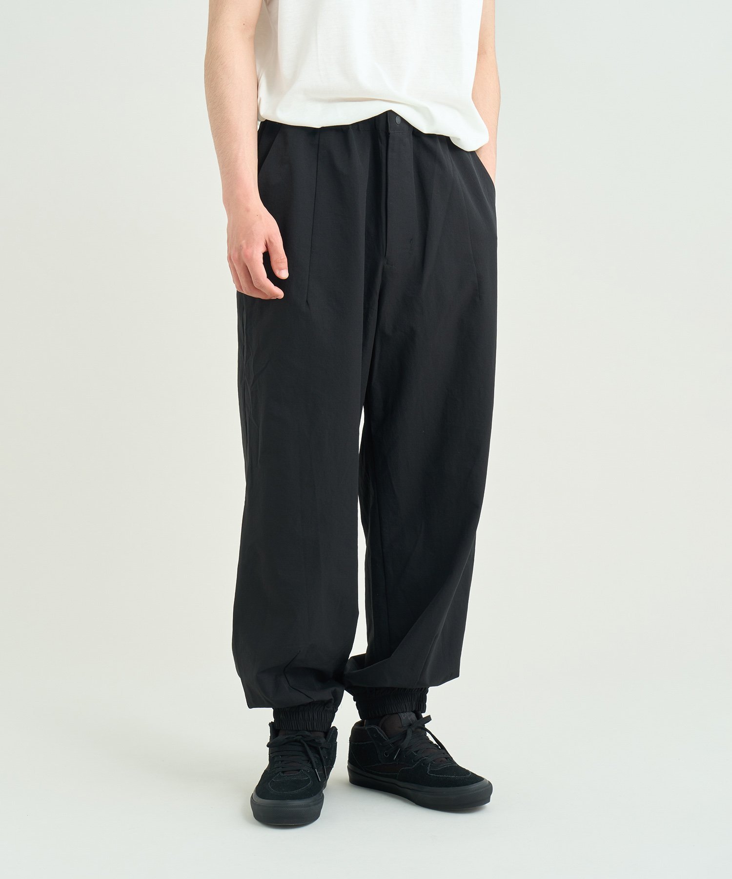 【ナンガ オンラインショップ/NANGA ONLINE SHOP / MEN】のドットエア コンフィー ジョガーパンツ メンズ 26SS 人気、トレンドファッション・服の通販 founy(ファニー) 　ファッション　Fashion　メンズファッション　Fashion for Men　ボトムス　Bottoms　軽量　Lightweight, Ultra Light　ストレッチ　Stretch, Stretchy Fabric　ドット　Polka Dot, Dot Pattern　ドローコード　Drawcord, Drawstring Cord　フィット　Fit, Slim Fit　メンズ　Men's, Menswear　2026年　2026　2026春夏・S/S　Spring/Summer 2026 SS26　 other-1|ID: prp329100004962567 ipo3291000000037229630