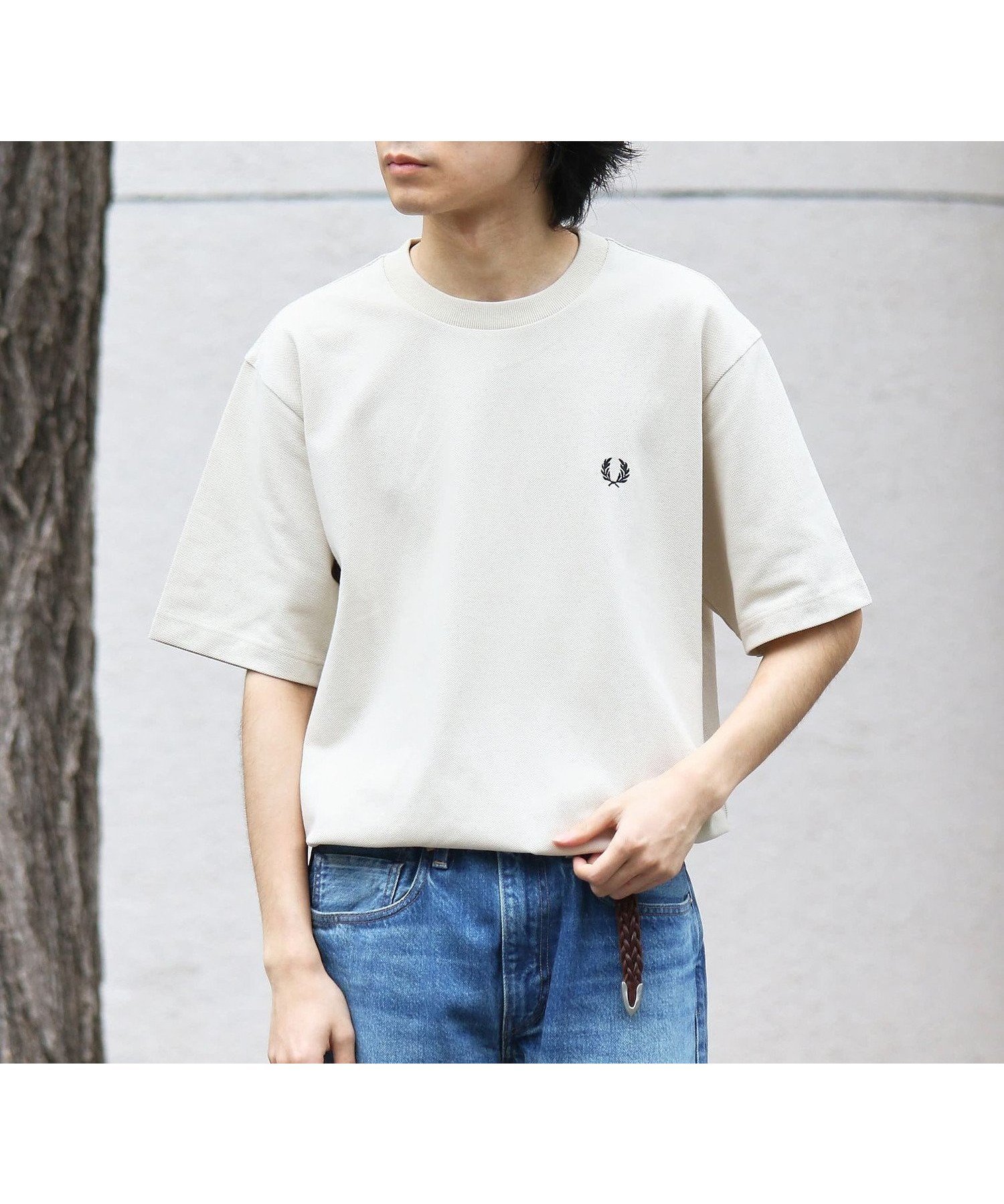 【シップス/SHIPS / MEN】の【SHIPS別注】FRED PERRY ワンポイントロゴ ピケ Tシャツ 26SS インテリア・キッズ・メンズ・レディースファッション・服の通販 founy(ファニー) 　ファッション　Fashion　メンズファッション　Fashion for Men　インナー　Innerwear　春　Spring　今季　This Season, Current Season　吸水　Absorbent, Quick-Dry　鹿の子　Piqué, Kanoko Fabric　スタイリッシュ　Stylish, Fashionable　ベスト　Vest, Waistcoat　ポロシャツ　Polo Shirt, Collared Tee　別注　Limited Edition, Custom Order　ミックス　Mix, Mixed Style　ロンドン　London Style, British Inspired　ワンポイント　One Point, Statement Accent　S/S・春夏　SS, Spring/Summer, Warm Season　夏　Summer　エレガント 上品　Elegant　2026年　2026　2026春夏・S/S　Spring/Summer 2026 SS26　オートミール|ID: prp329100004962601 ipo3291000000037229778