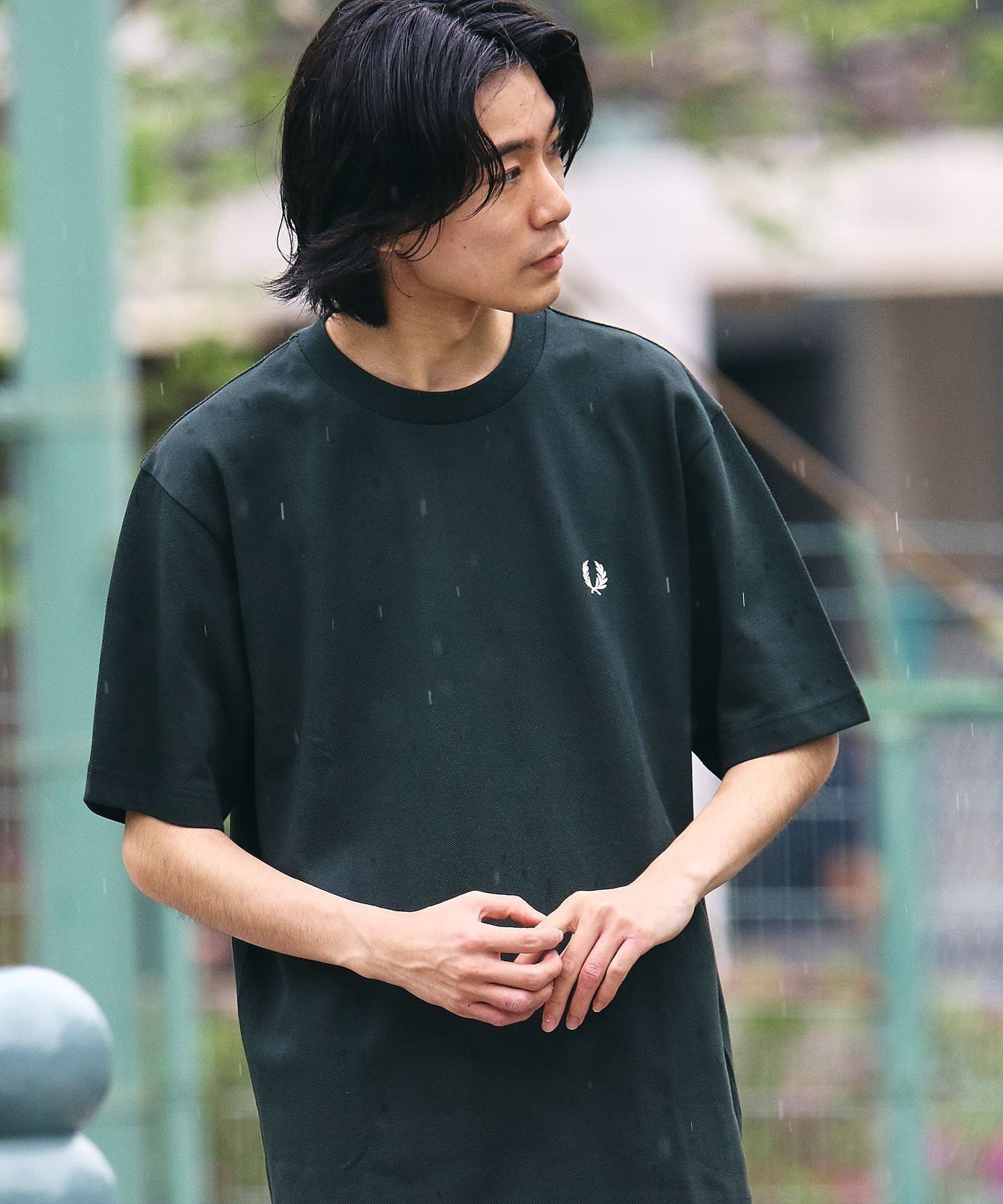 【シップス/SHIPS / MEN】の【SHIPS別注】FRED PERRY ワンポイントロゴ ピケ Tシャツ 26SS インテリア・キッズ・メンズ・レディースファッション・服の通販 founy(ファニー) 　ファッション　Fashion　メンズファッション　Fashion for Men　インナー　Innerwear　春　Spring　今季　This Season, Current Season　吸水　Absorbent, Quick-Dry　鹿の子　Piqué, Kanoko Fabric　スタイリッシュ　Stylish, Fashionable　ベスト　Vest, Waistcoat　ポロシャツ　Polo Shirt, Collared Tee　別注　Limited Edition, Custom Order　ミックス　Mix, Mixed Style　ロンドン　London Style, British Inspired　ワンポイント　One Point, Statement Accent　S/S・春夏　SS, Spring/Summer, Warm Season　夏　Summer　エレガント 上品　Elegant　2026年　2026　2026春夏・S/S　Spring/Summer 2026 SS26　ダークオリーブ|ID: prp329100004962601 ipo3291000000037229780