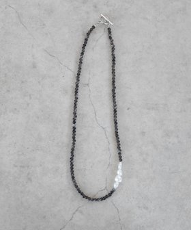 【コンポジット/composite】のNATURAL STONE PEARL NECKLACE 天然石 淡水パールネックレス 大人の最旬トレンドファッション＆コーディネート founy(ファウニー) ファッション Fashion レディースファッション Fashion for Women ジュエリー Jewelry ネックレス Necklaces & Pendants アシンメトリー Asymmetrical Style シルバー Silver, Metallic Silver ネックレス Necklace, Pendant Necklace パール Pearl, Pearl Accent 巾着 Drawstring Bag, Kinchaku |ID:prp329100004962710