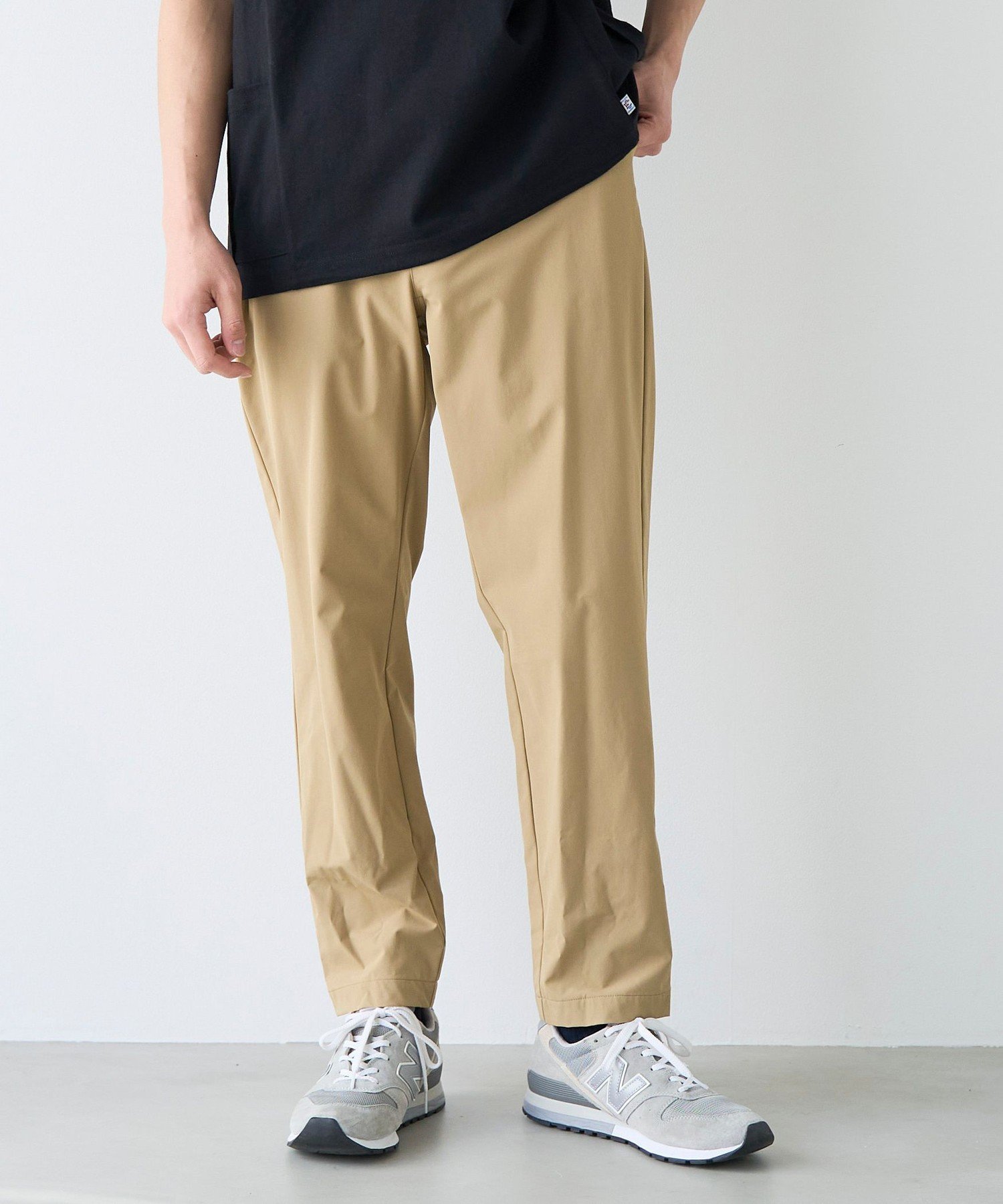 【コーエン メン/COEN / MEN】のストレッチテックナイロンレギュラーパンツ【ストレッチ,撥水,耐摩耗性,UVカット】 インテリア・キッズ・メンズ・レディースファッション・服の通販 founy(ファニー) 　ファッション　Fashion　メンズファッション　Fashion for Men　ボトムス　Bottoms　シンプル　Simple, Minimal　ストレッチ　Stretch, Stretchy Fabric　ポケット　Pocket, Pocket Detail　リラックス　Relax, Relaxed Fit　レギュラー　Regular, Standard Fit　エレガント 上品　Elegant　ビジネス 仕事 通勤　Business / Work / Commuting　BEIGE|ID: prp329100004962741 ipo3291000000037230467