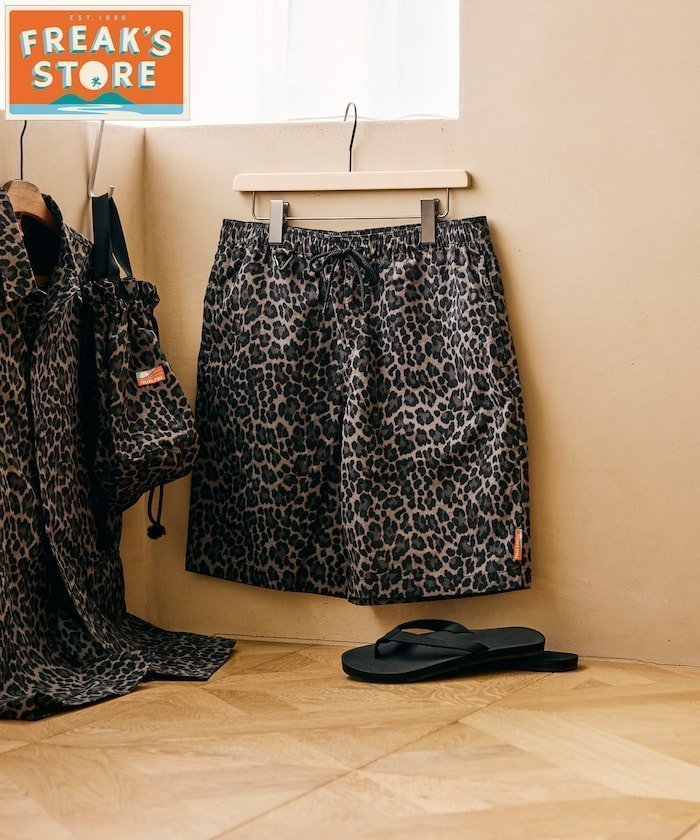 【フリークスストア/FREAK'S STORE】の【FREAK S STORE for BEACH FES】 リラックスフィット 撥水 リサイクルナイロン イージーショーツ/バッグ付き インテリア・キッズ・メンズ・レディースファッション・服の通販 founy(ファニー) 　ファッション　Fashion　メンズファッション　Fashion for Men　バッグ　Bags　巾着　Drawstring Bag, Kinchaku　軽量　Lightweight, Ultra Light　サンダル　Sandals, Summer Shoes　ショーツ　Shorts, Short Pants　シンプル　Simple, Minimal　センター　Center, Center Line　ビーチ　Beach, Seaside　フィット　Fit, Slim Fit　プリント　Print, Printed Pattern　ポケット　Pocket, Pocket Detail　半袖　Short Sleeve, Half Sleeve　メッシュ　Mesh, Net Fabric　リラックス　Relax, Relaxed Fit　レオパード　Leopard, Animal Print　S/S・春夏　SS, Spring/Summer, Warm Season　おすすめ　Recommended / Our Picks　夏　Summer　2026年　2026　2026春夏・S/S　Spring/Summer 2026 SS26　プリント/柄|ID: prp329100004962745 ipo3291000000037230498